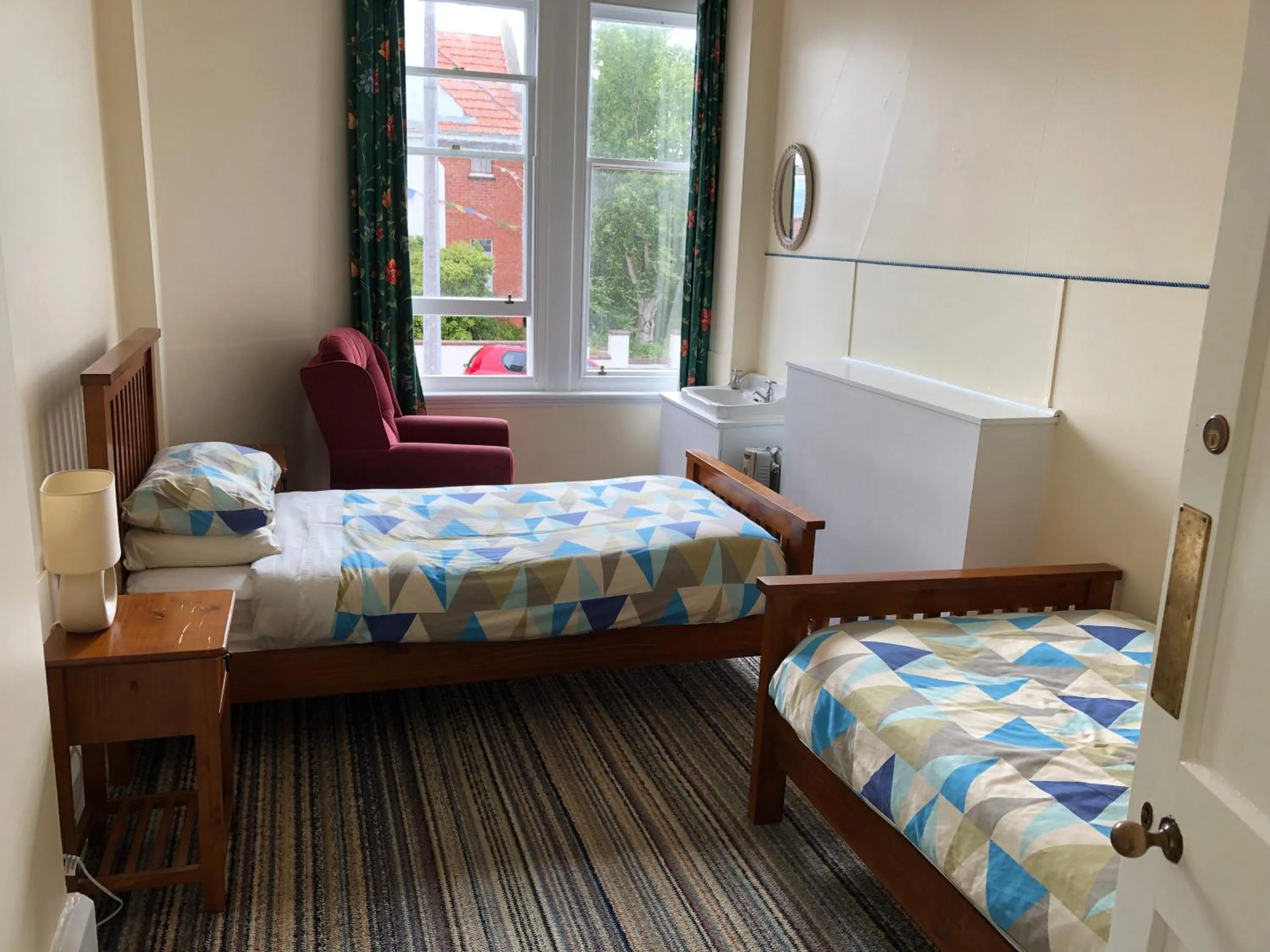 Photo of the whole room, Bed in Chalet Backpackers