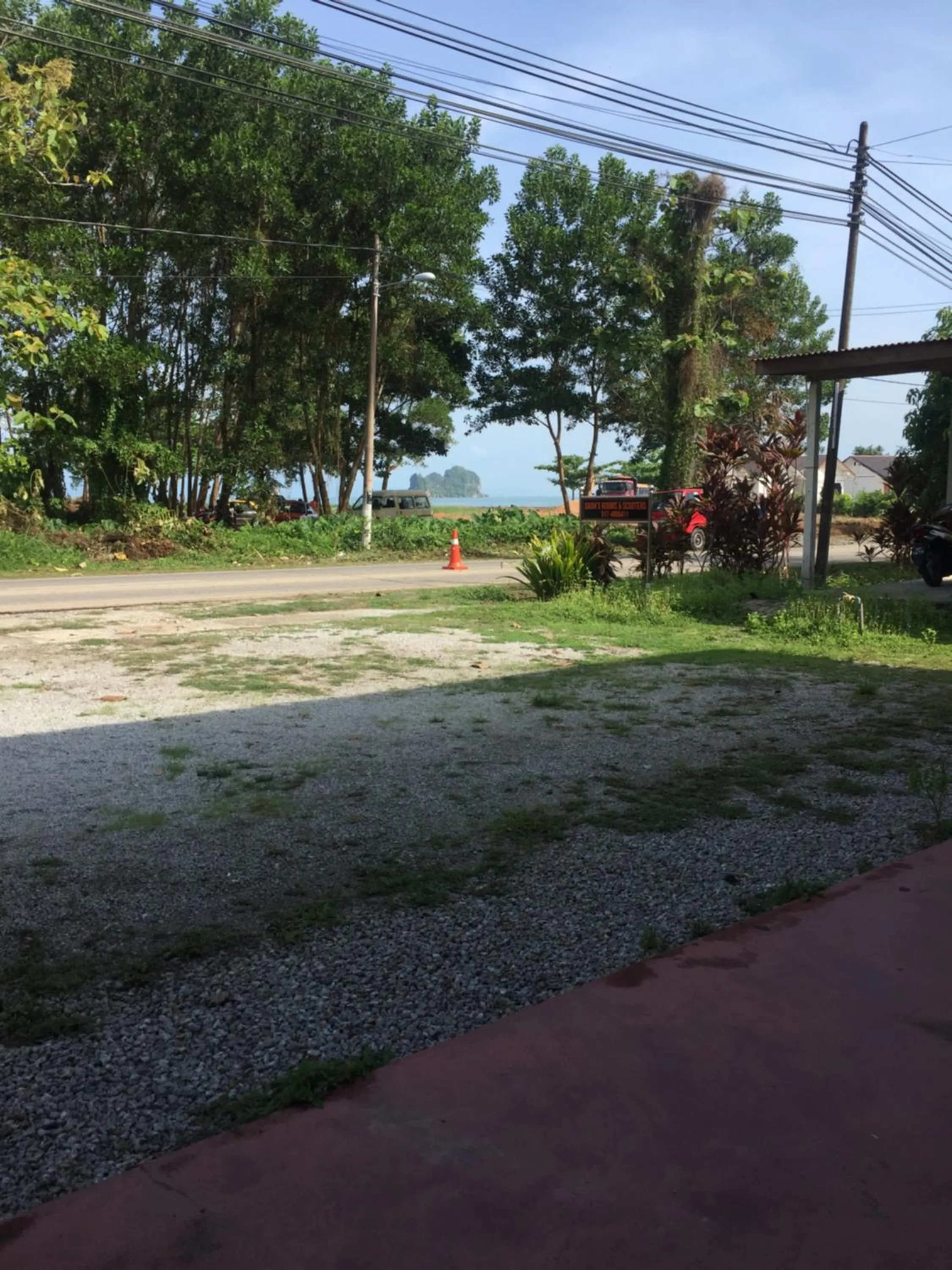 DAOH'S Rooms & Scooters