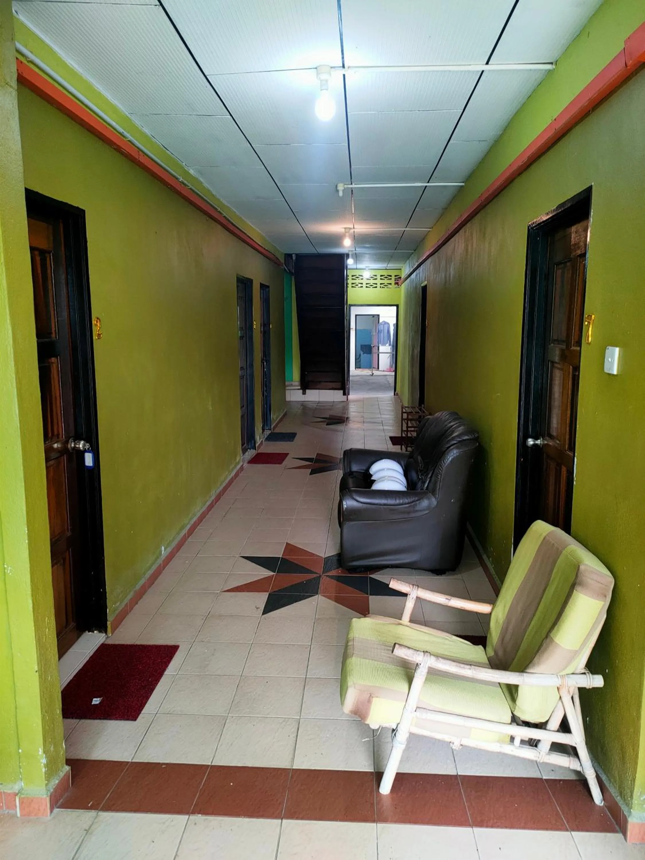 DAOH'S Rooms & Scooters