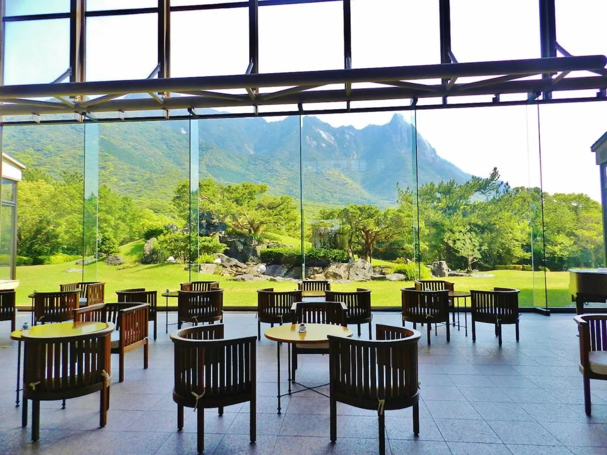 Yakushima Iwasaki Hotel