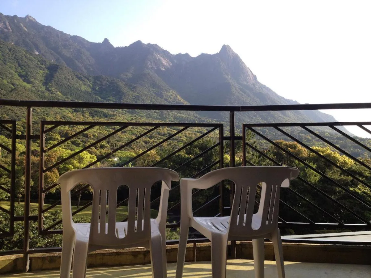 Yakushima Iwasaki Hotel