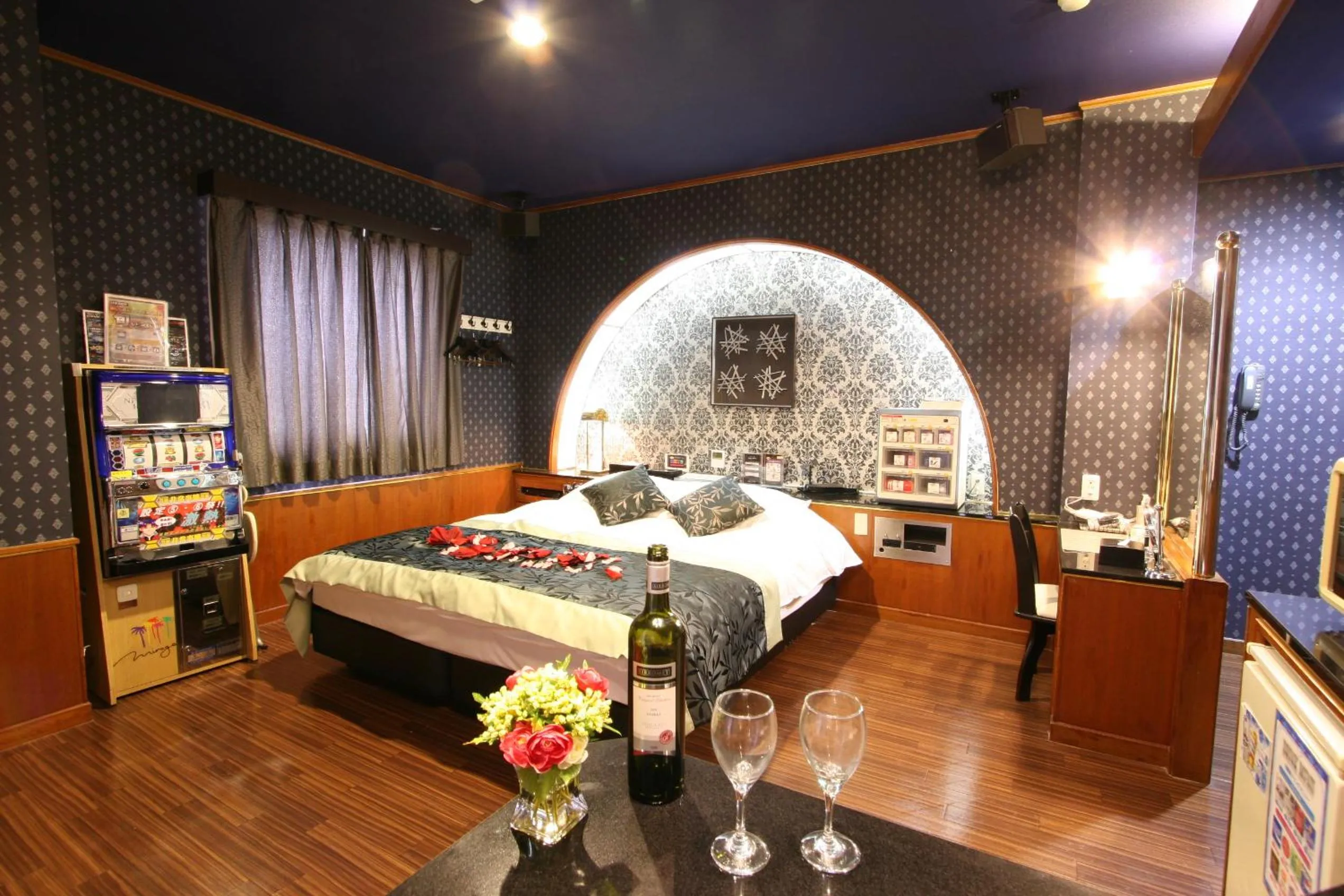 Photo of the whole room, Bed in Restay Penthouse (Adult Only)