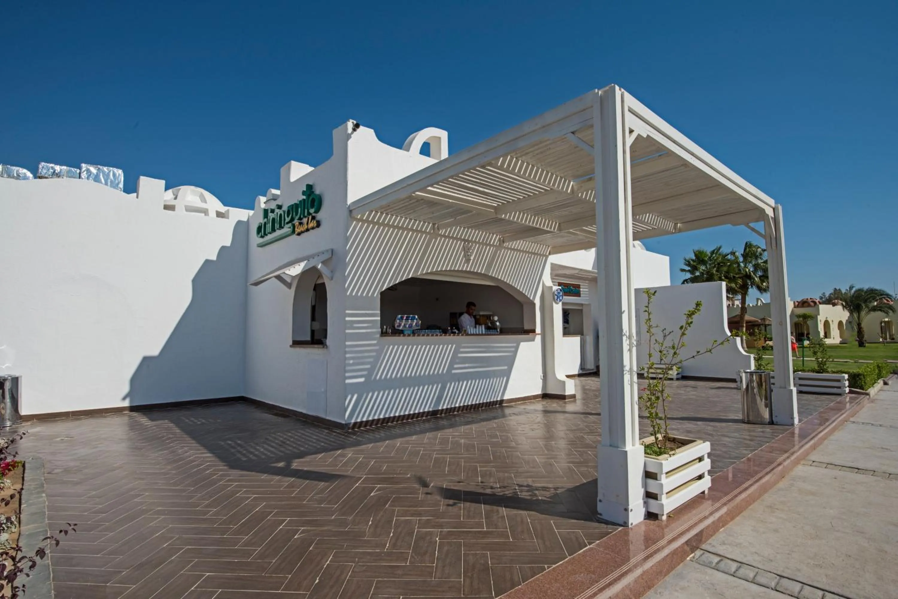 Lounge or bar in Sunrise Royal Makadi Resort