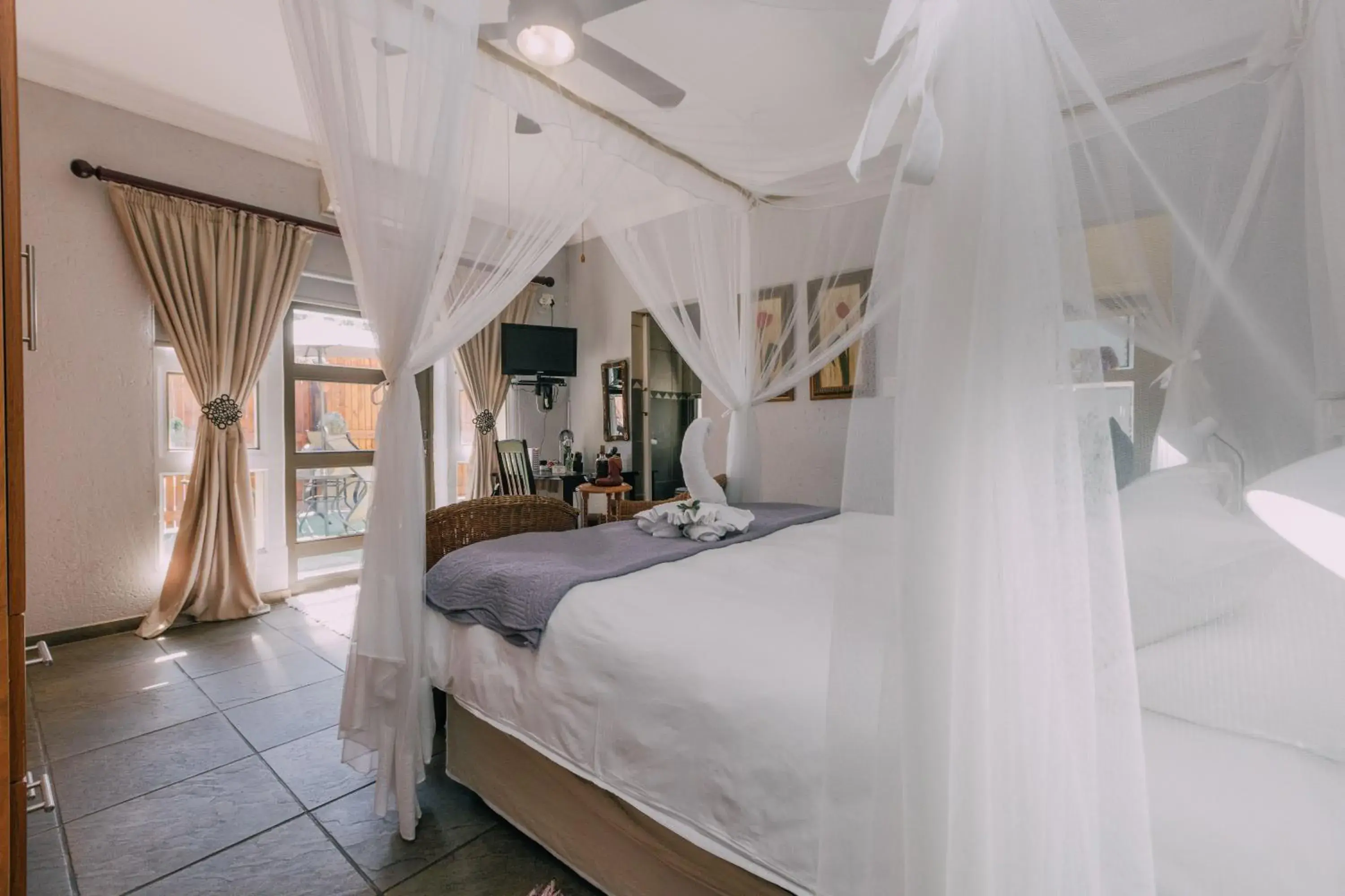 Twin/Double Room - single occupancy in Beetleloop Guest House Twin/Double Room - single occupancy in Beetleloop Guest House