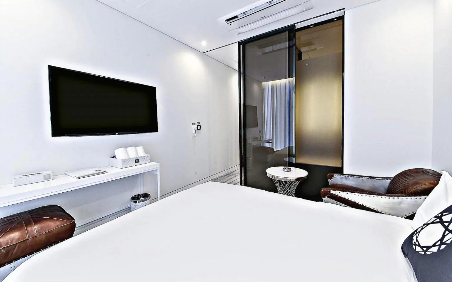 Bed in Cullinan Gaepo