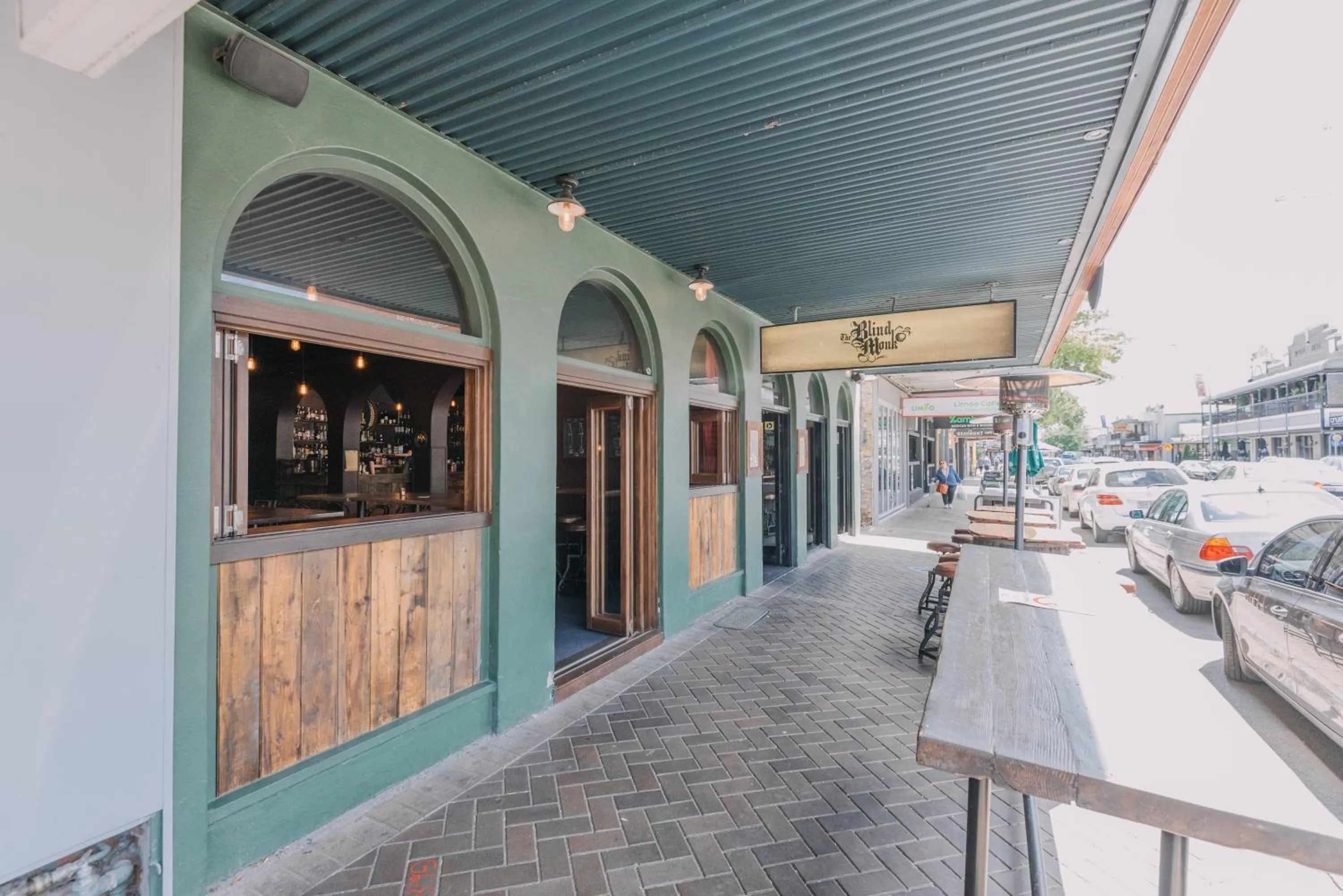 Nearby landmark in Studios On Beaumont