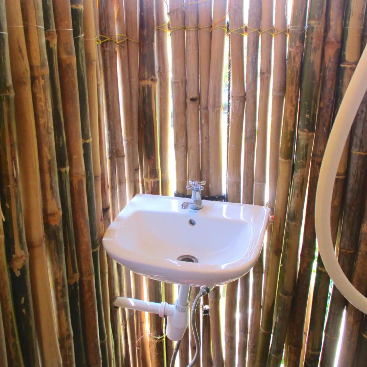 Bathroom in La Boheme Bajo