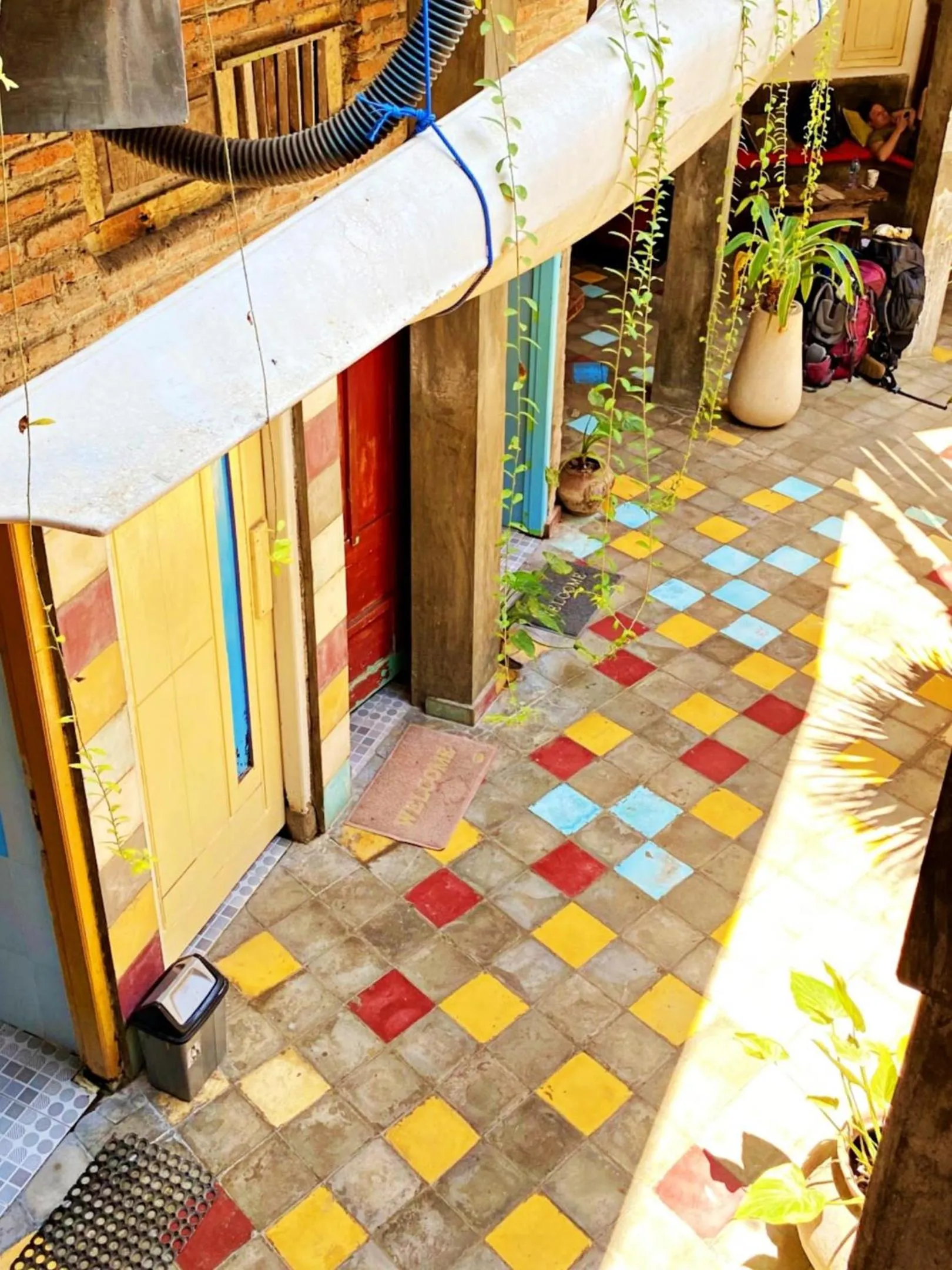 Toilet in La Boheme Bajo