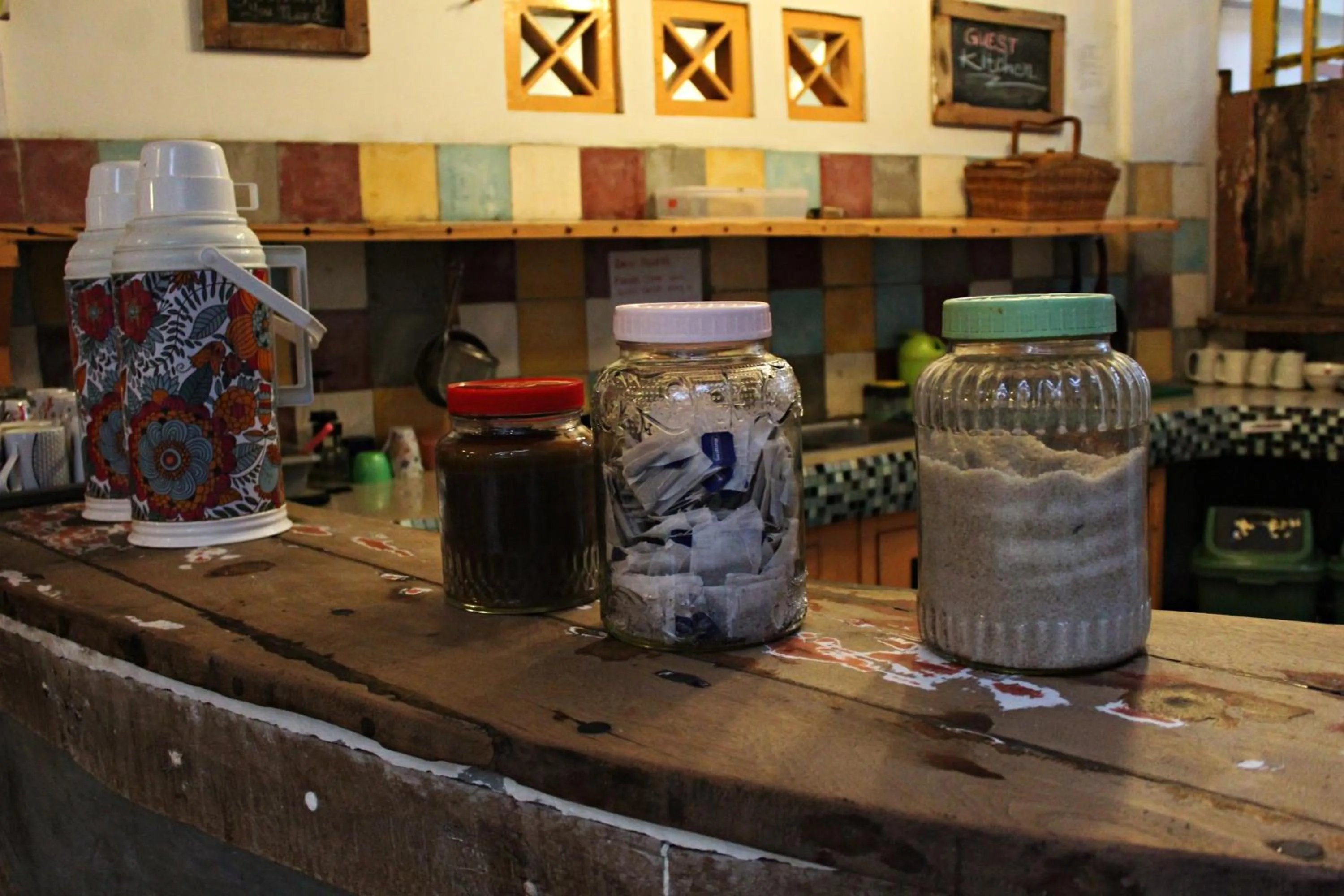 Coffee/tea facilities in La Boheme Bajo
