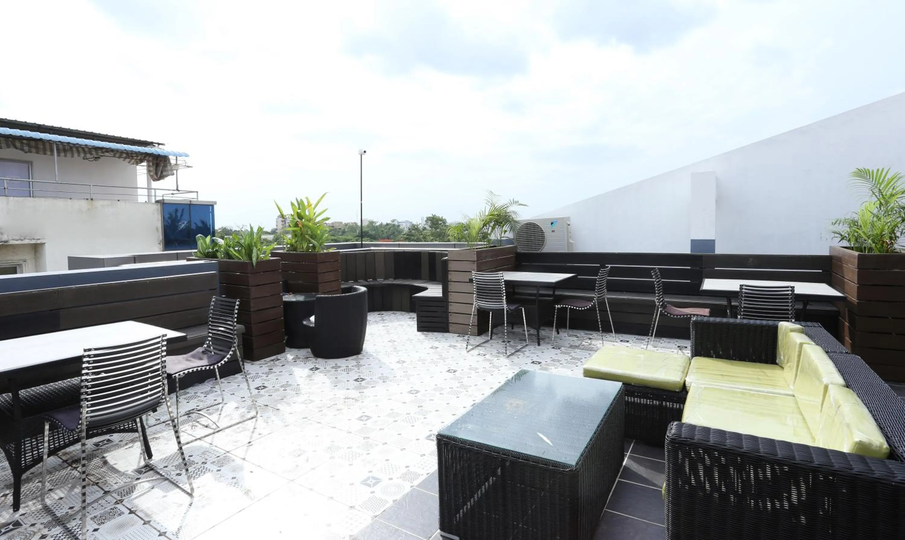 Day in Treebo Pechis Castle