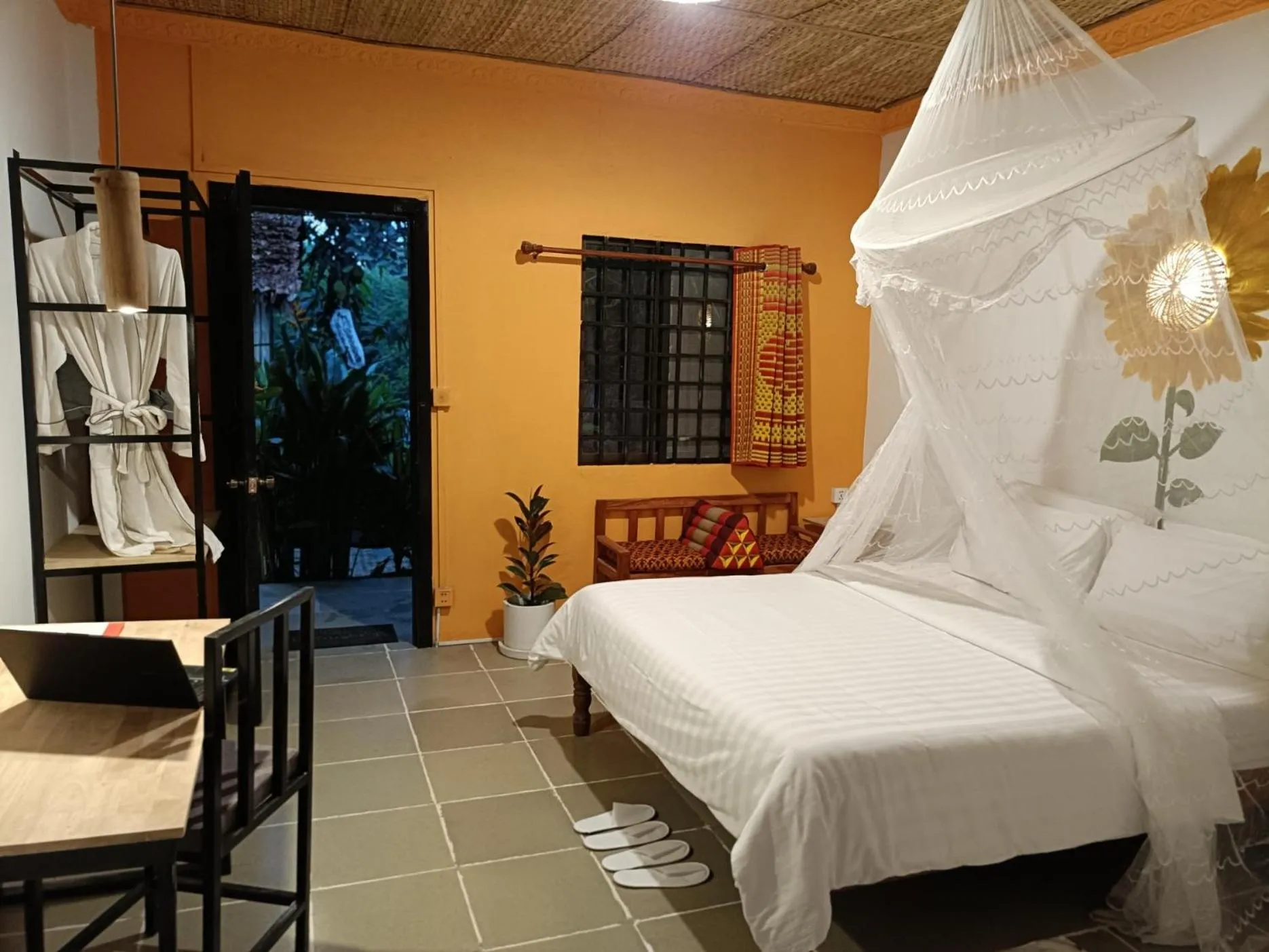 Photo of the whole room, Bed in Siem Reap Homesteading