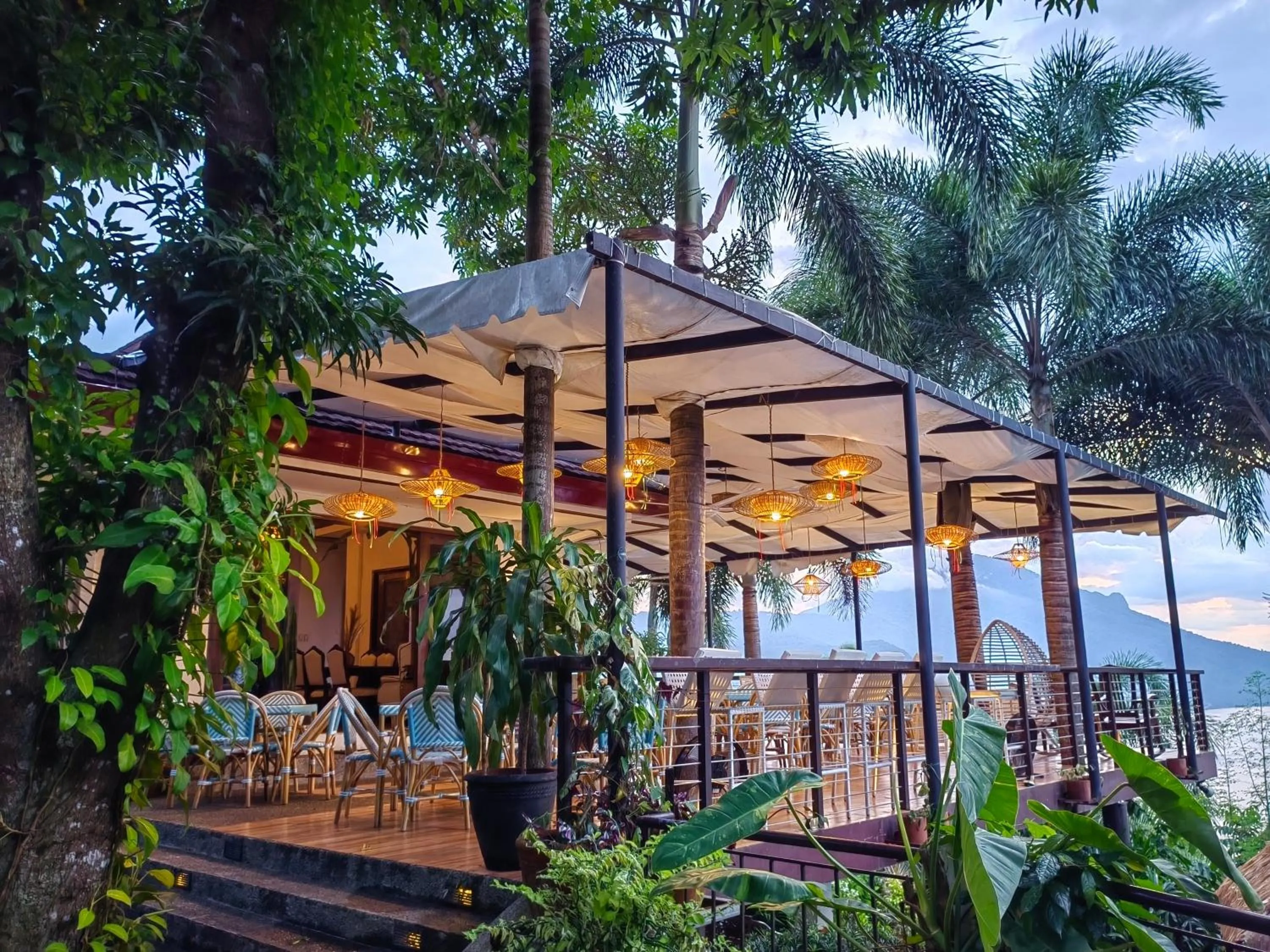 Restaurant/places to eat in Villas by Eco Hotels