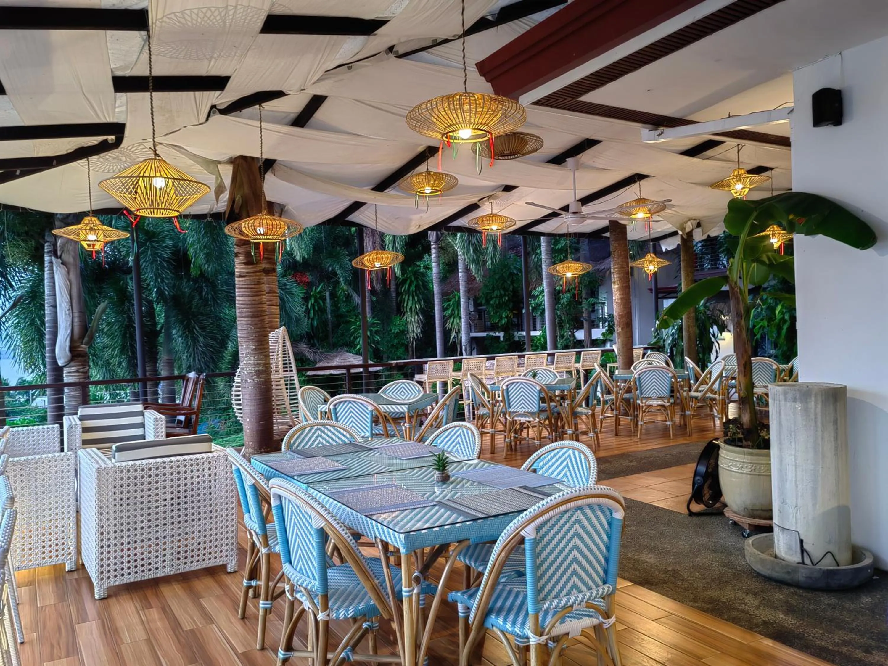 Restaurant/places to eat in Villas by Eco Hotels