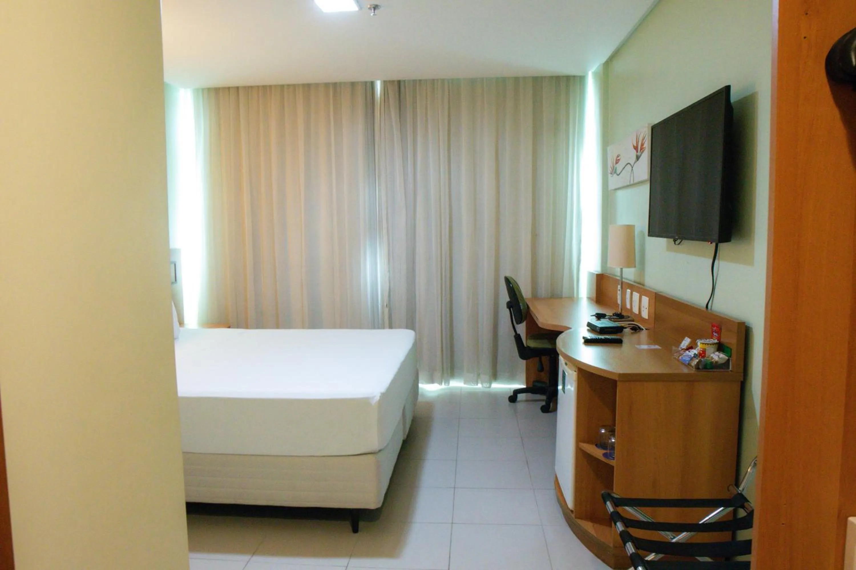 Bedroom, Bed in Comfort Hotel Manaus