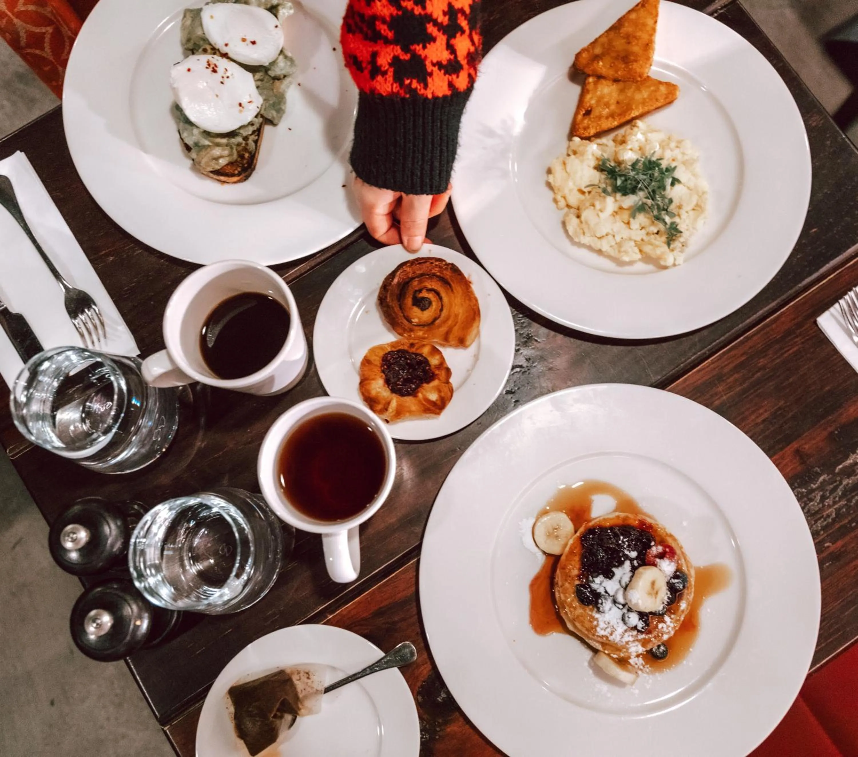 Breakfast in New Road Hotel