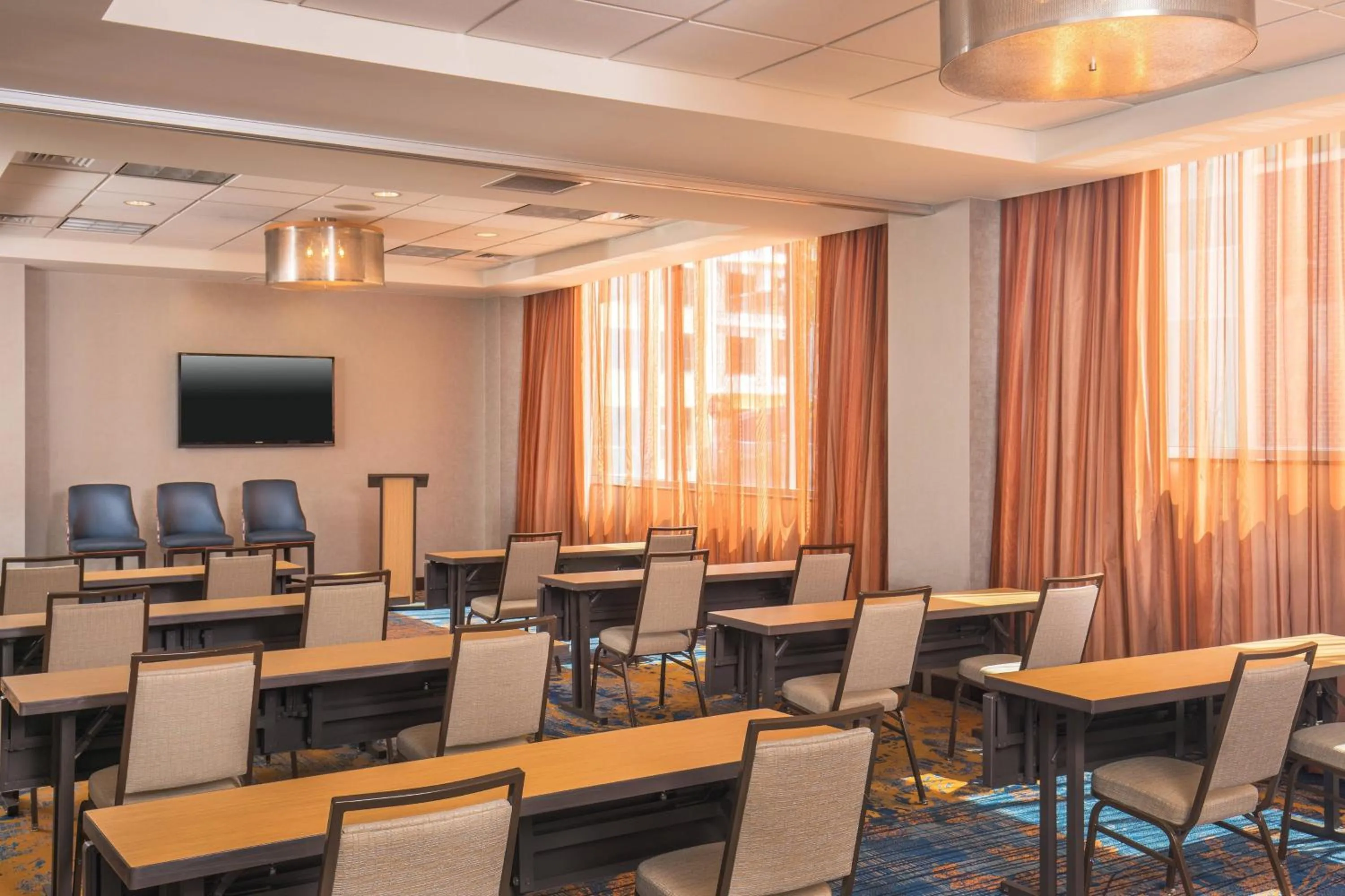 Meeting/conference room in Residence Inn by Marriott Portland Downtown Waterfront