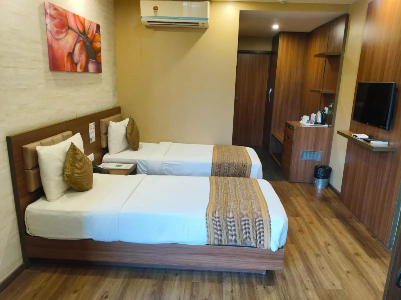 Bed in Le Roi Digha