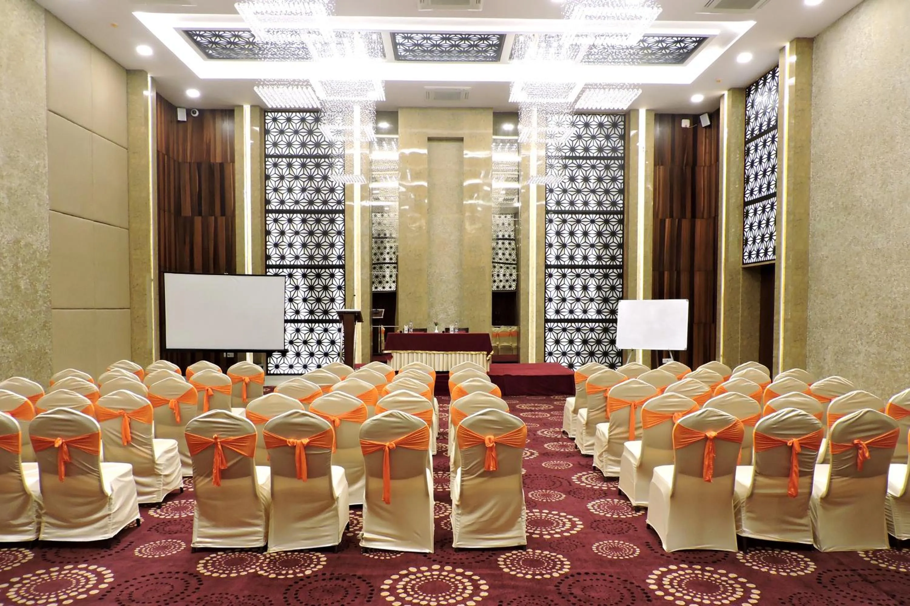 Banquet/Function facilities in Le Roi Digha