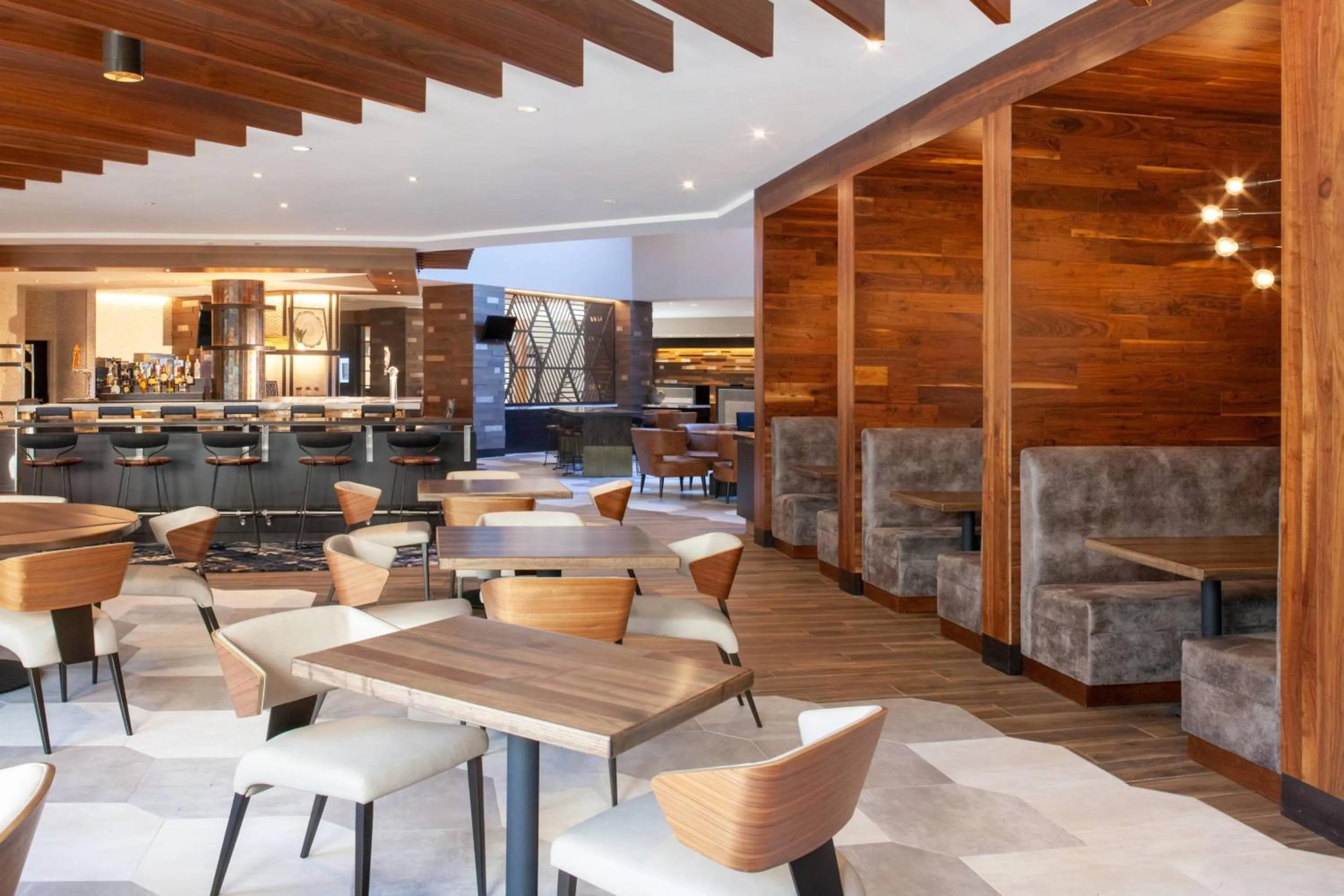 Restaurant/places to eat in Marriott Raleigh Durham Research Triangle Park