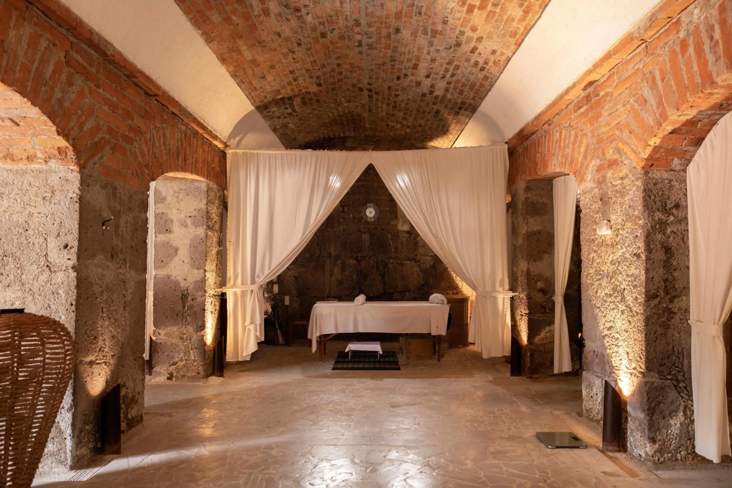 Spa and wellness centre/facilities in Hacienda Sepulveda Hotel & Spa