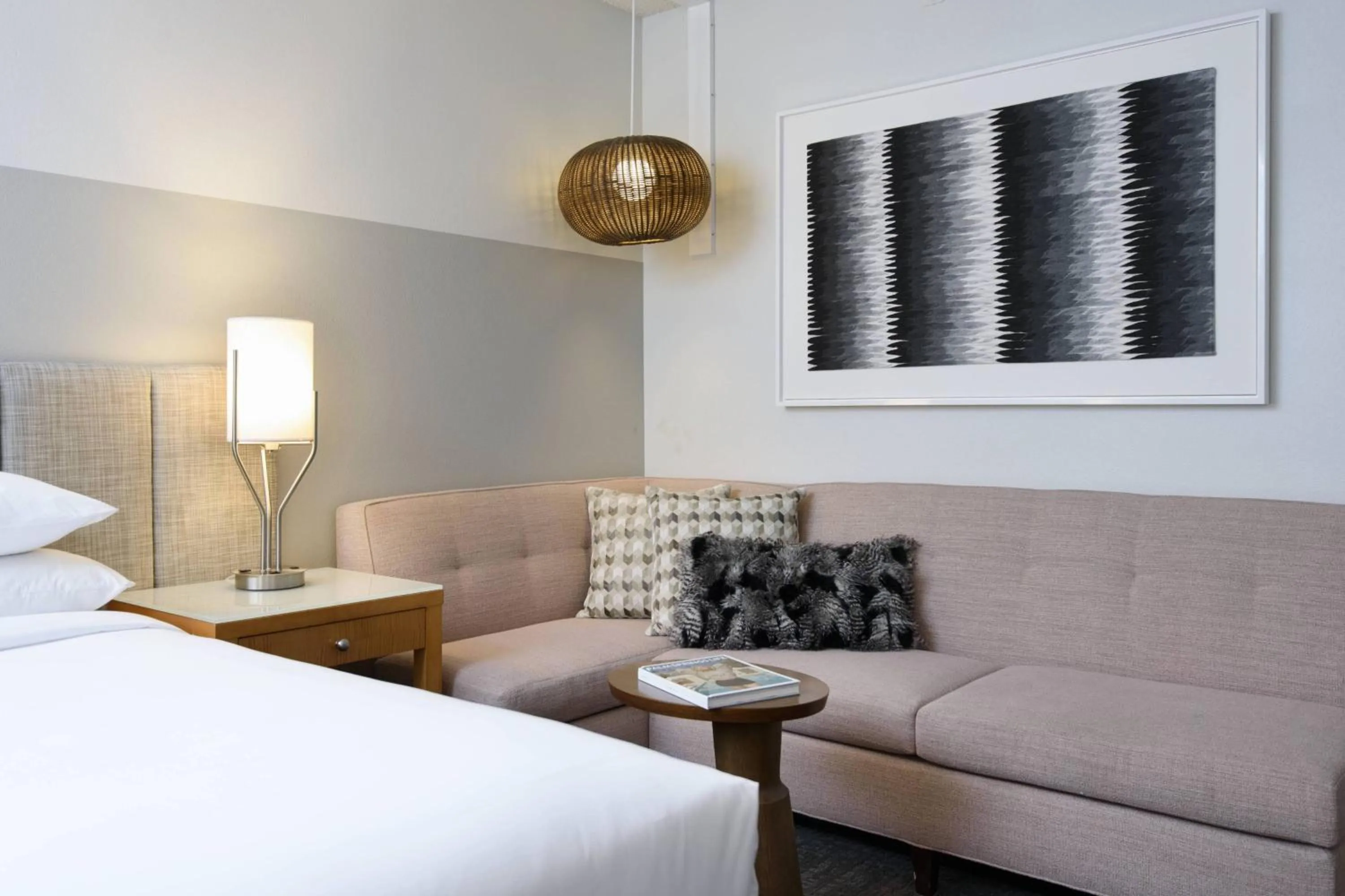 Photo of the whole room, Bed in Renaissance Palm Springs Hotel