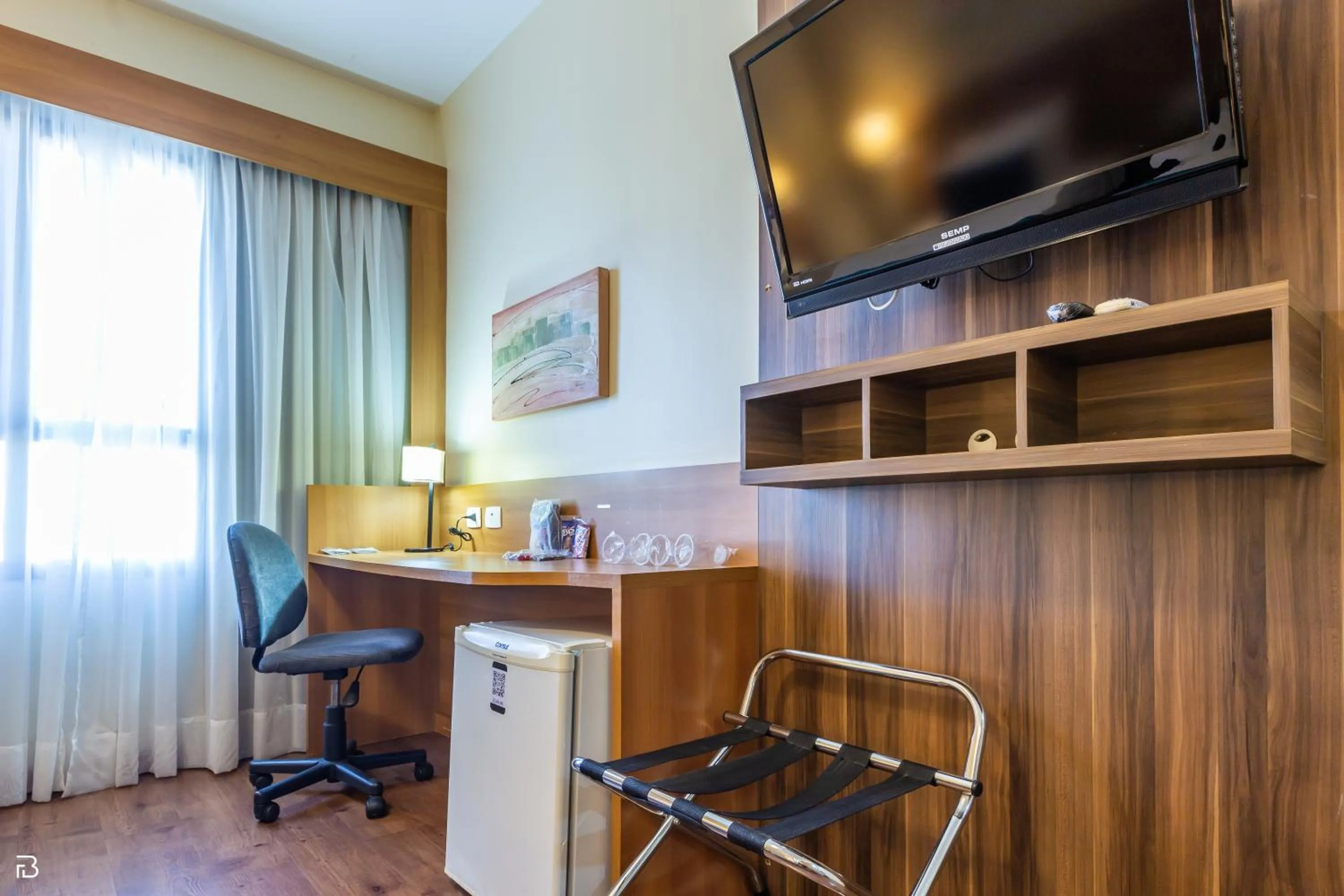 TV and multimedia in Hotel Golden Park Uberlandia By Nacional Inn