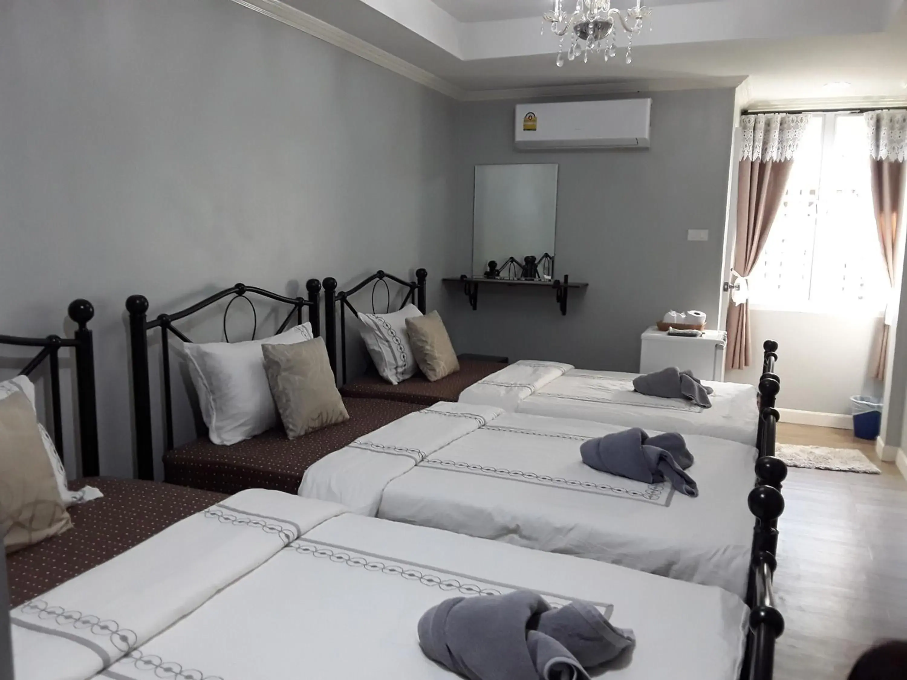 Deluxe Family Room in Sky cottage Deluxe Family Room in Sky cottage