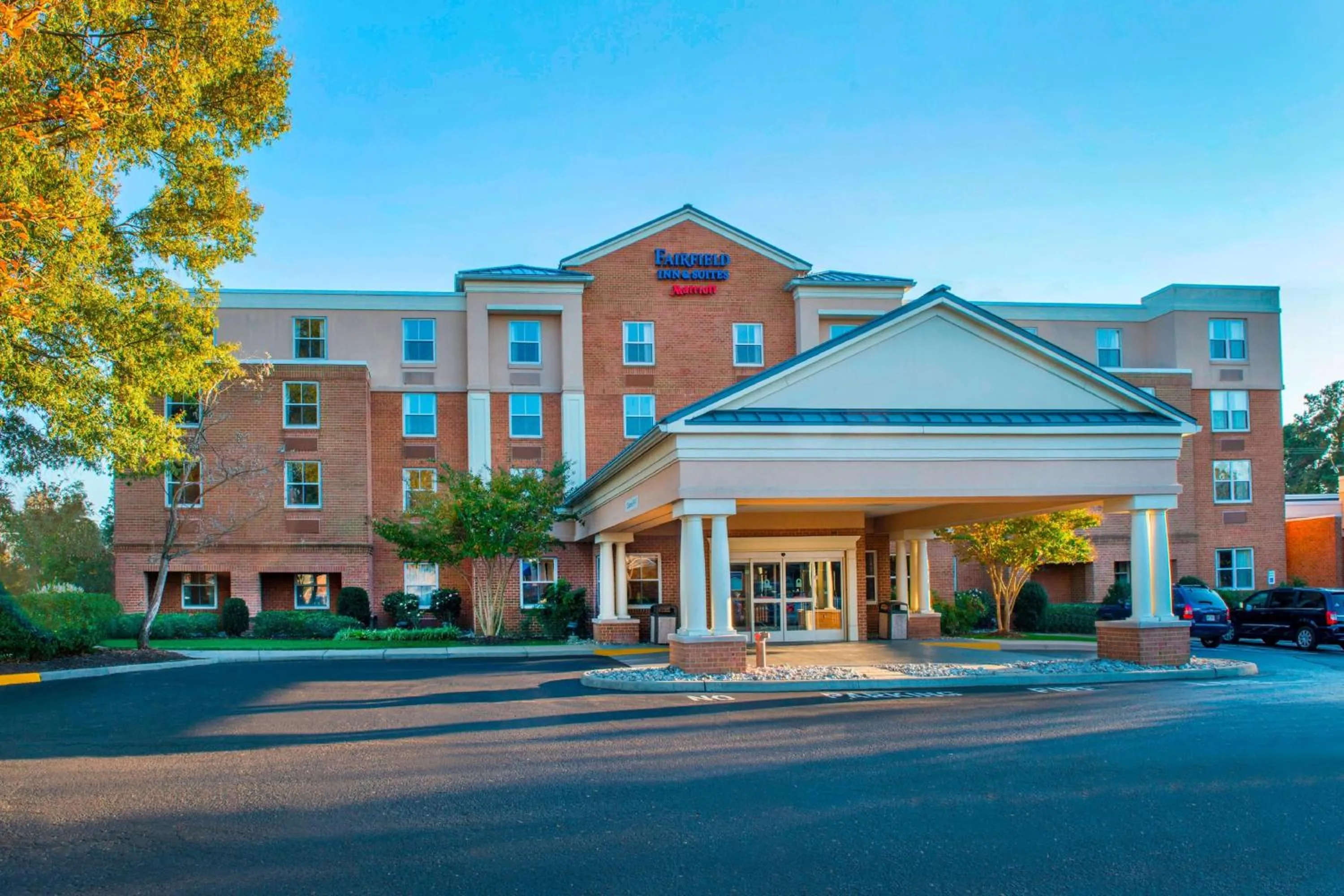 Property building in Fairfield Inn & Suites by Marriott Williamsburg