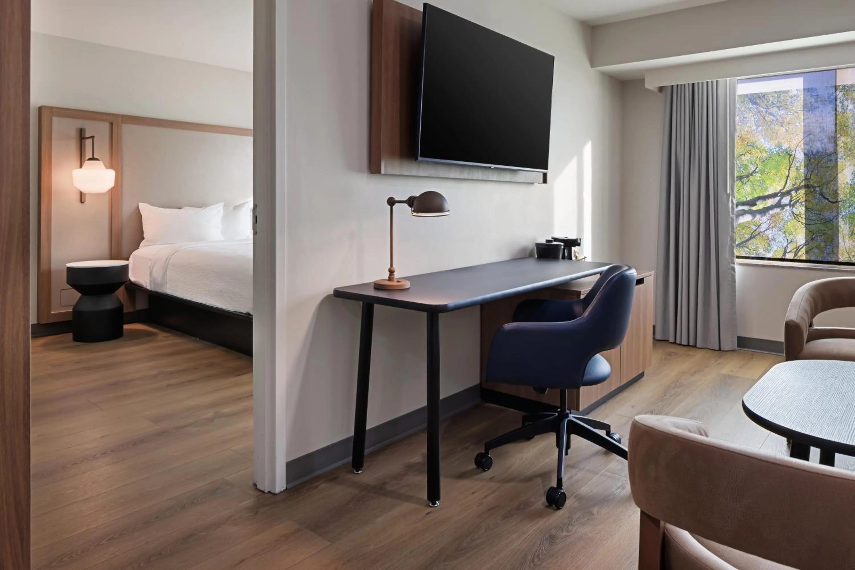 Bed in Fairfield Inn Sacramento Cal Expo