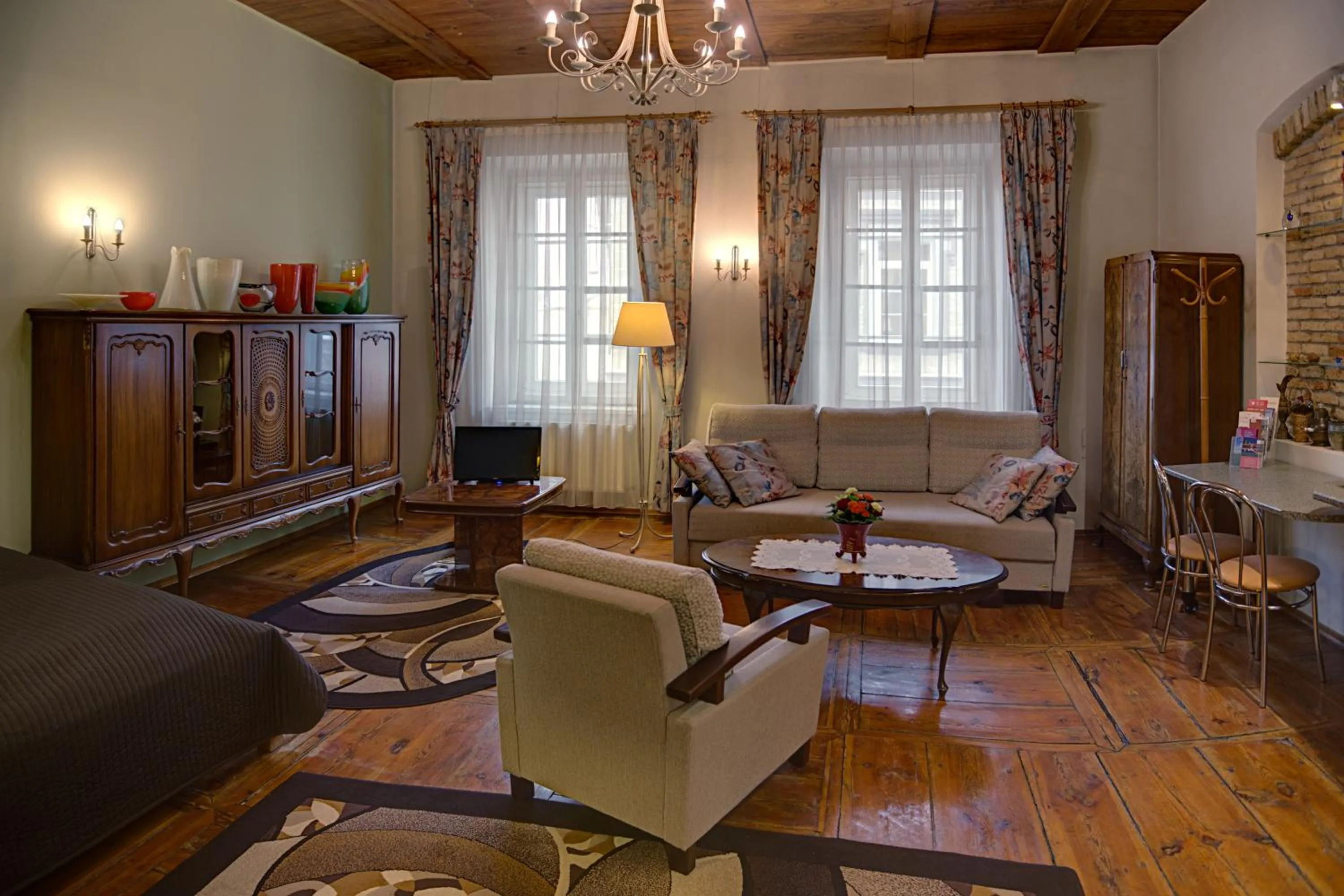 Photo of the whole room in Bernardinu B&B House