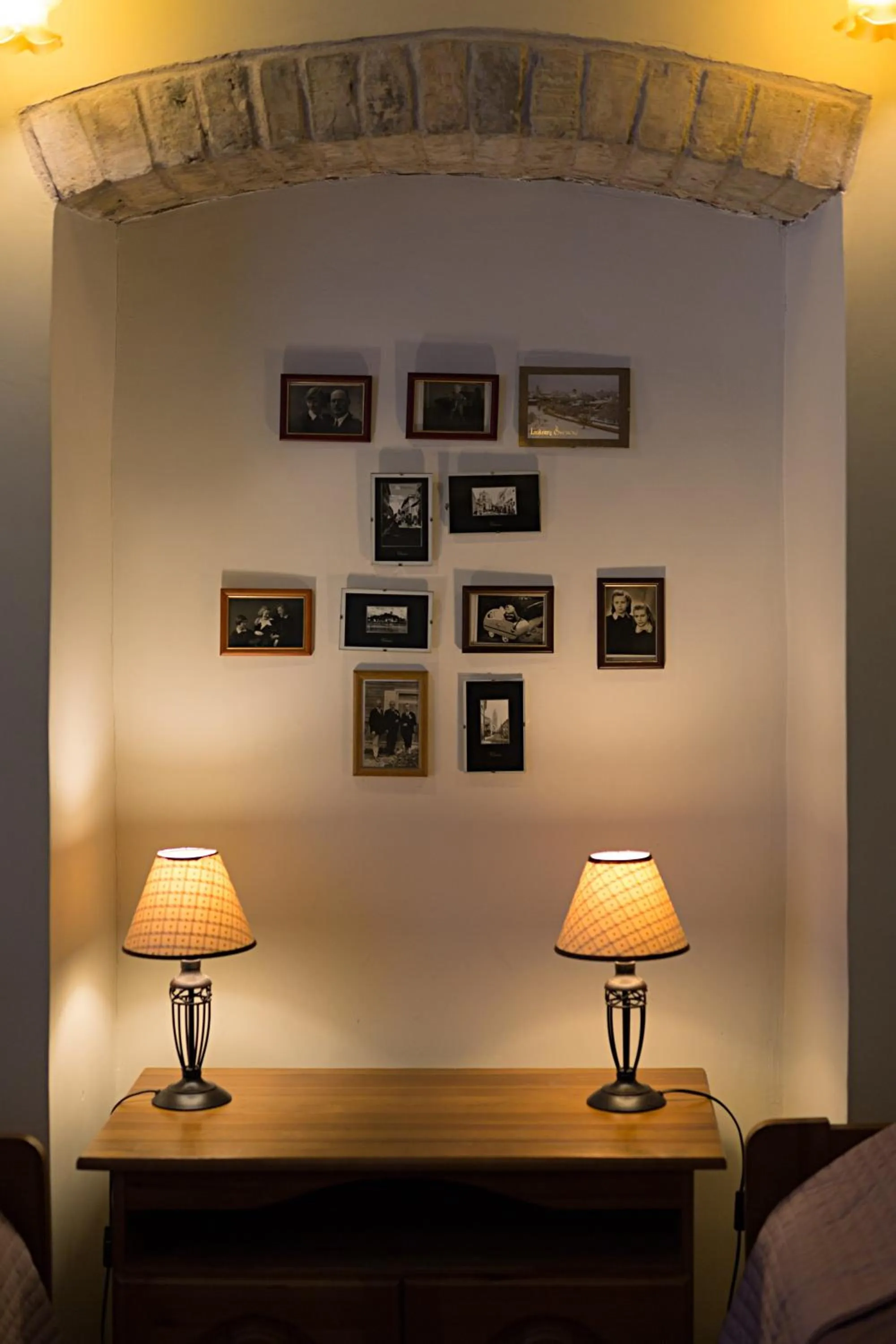 Decorative detail in Bernardinu B&B House