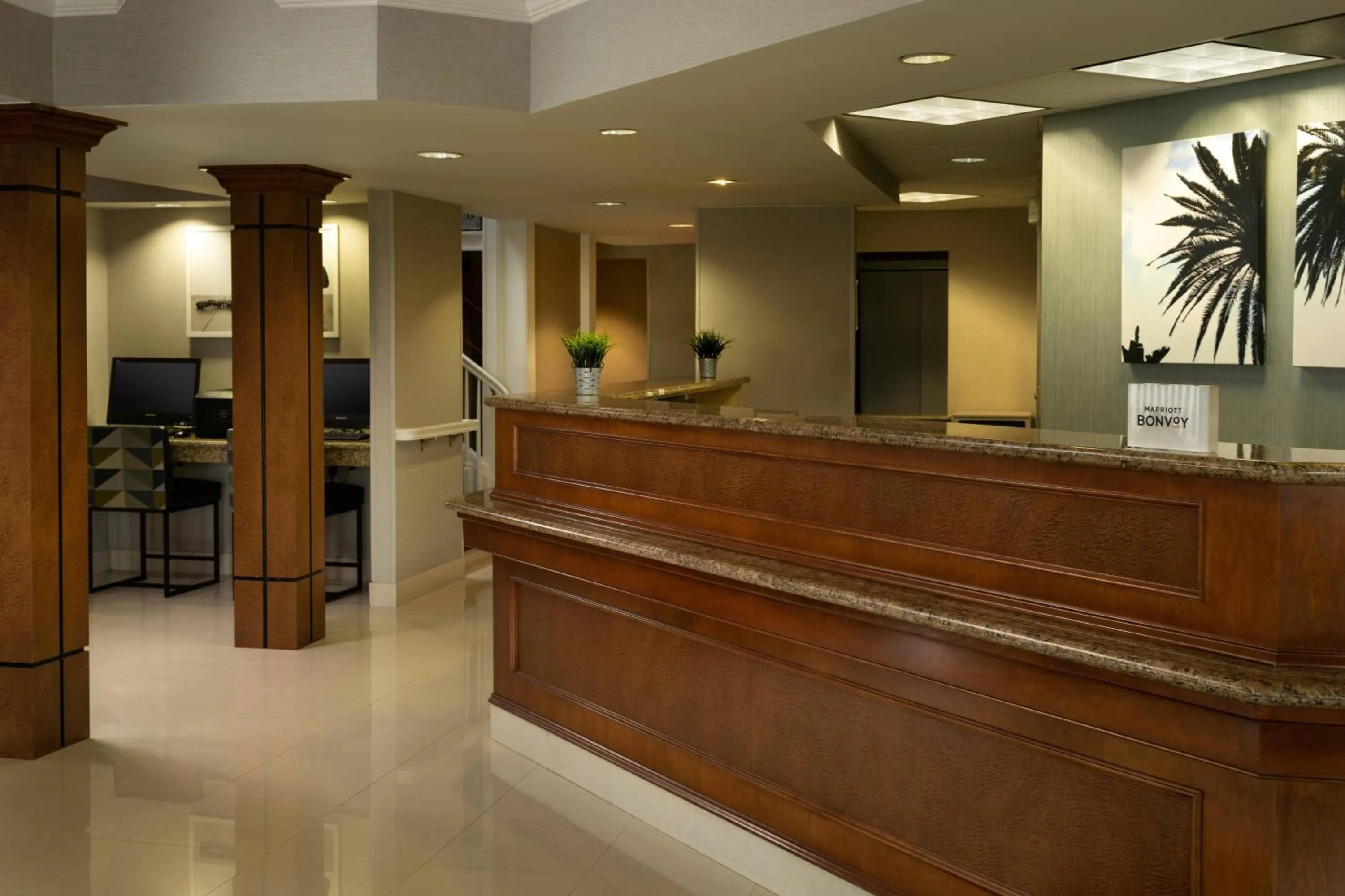 Lobby or reception in Residence Inn by Marriott San Francisco Airport San Mateo