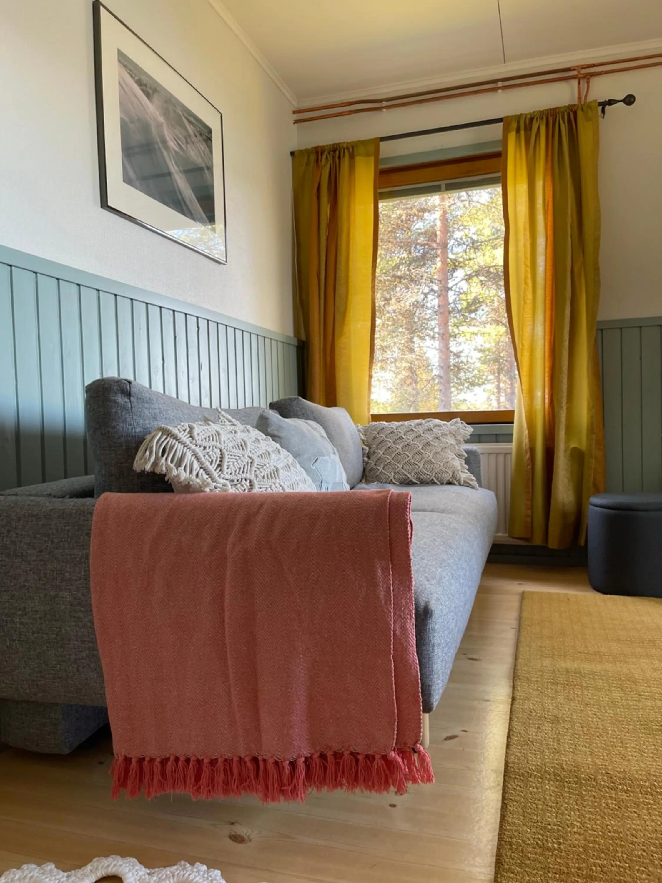 Bed in Arctic Lodge Hetan Kota