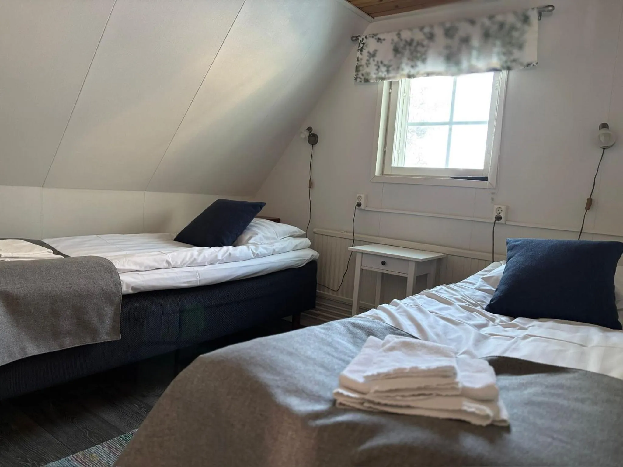 Bed in Arctic Lodge Hetan Kota