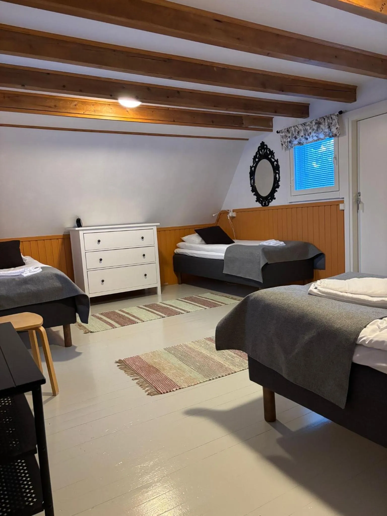 Bed in Arctic Lodge Hetan Kota