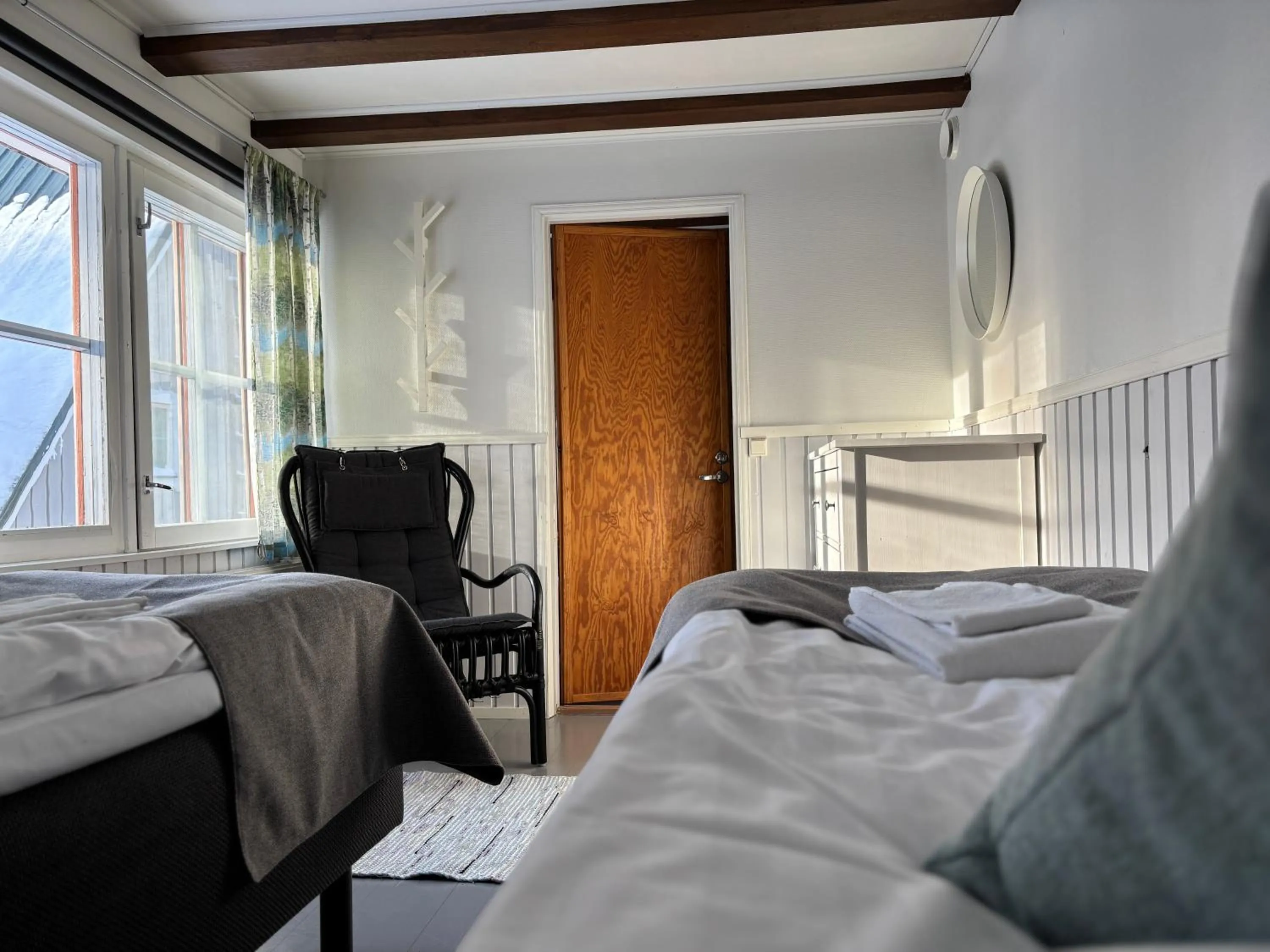 Photo of the whole room, Bed in Arctic Lodge Hetan Kota