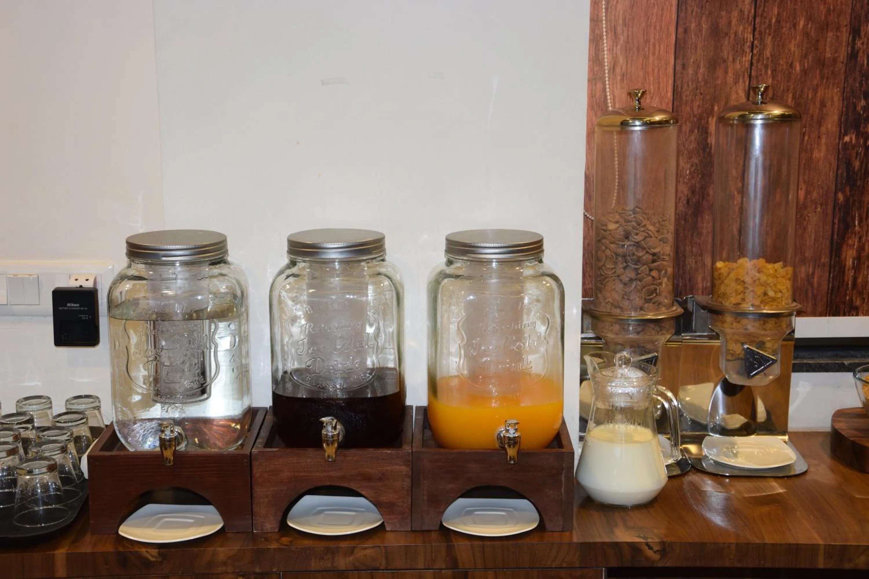 Food and drinks in Hotel City Inn