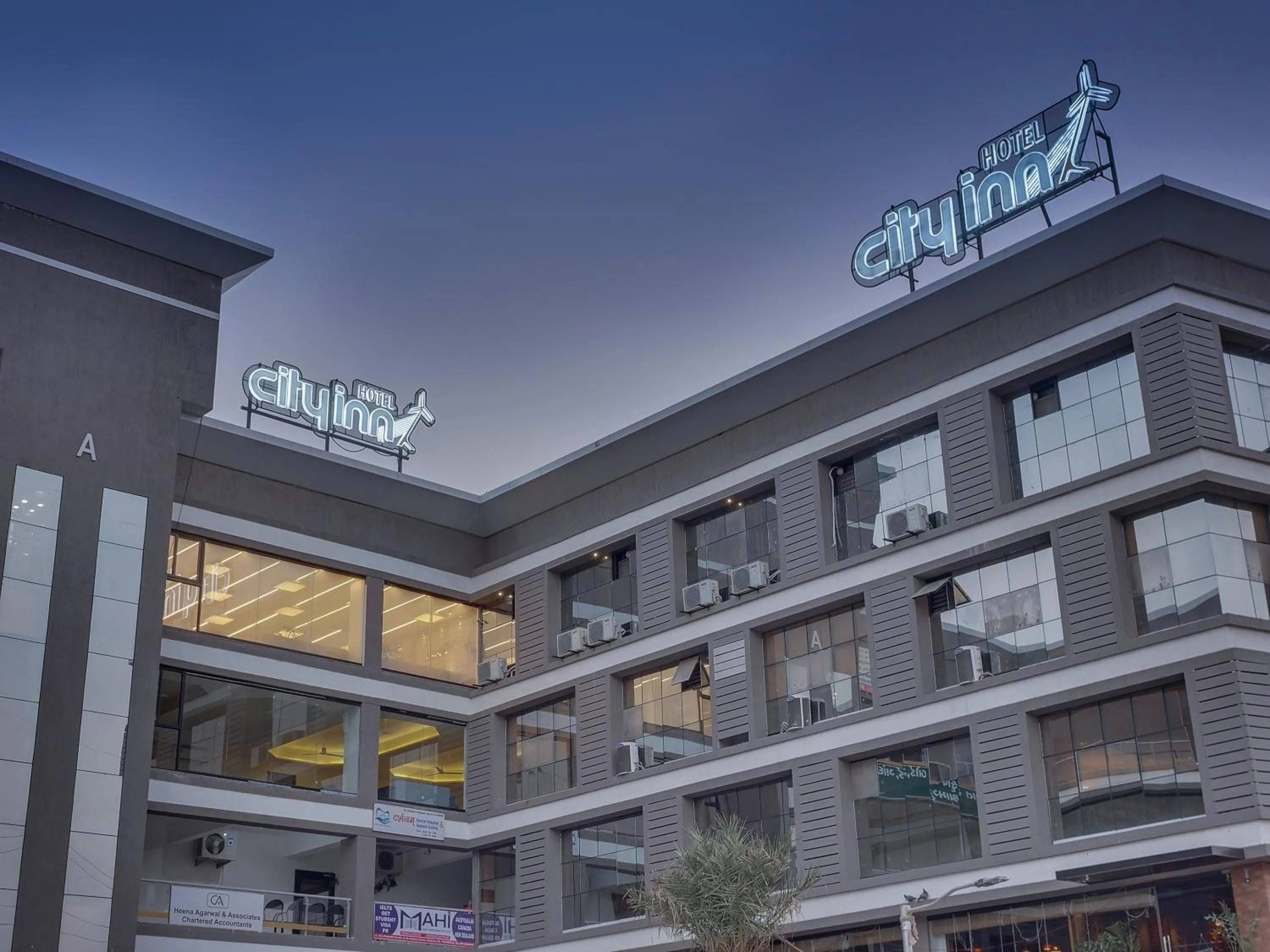 Property building in Hotel City Inn