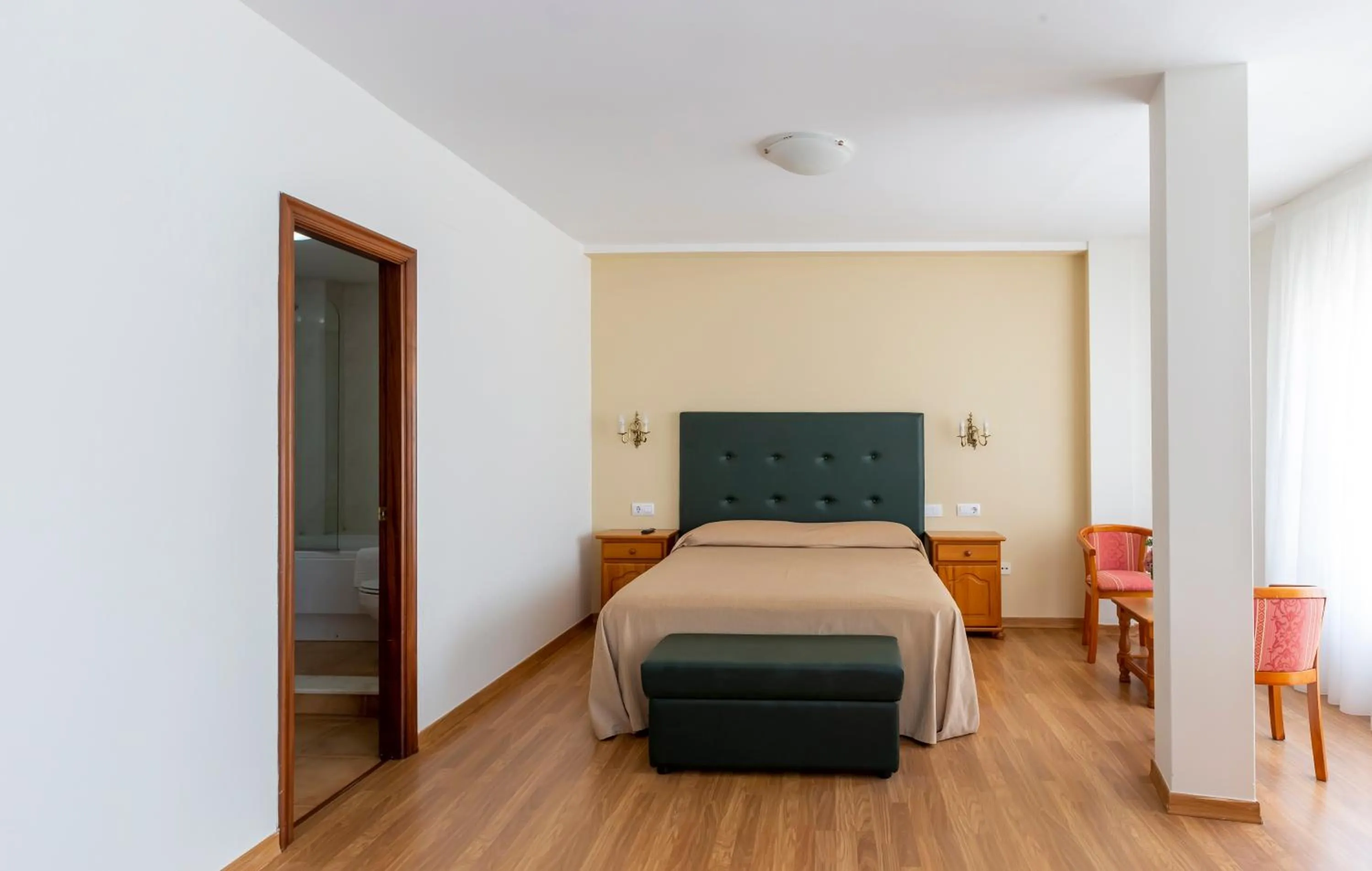 Bed in Hotel Nautilus