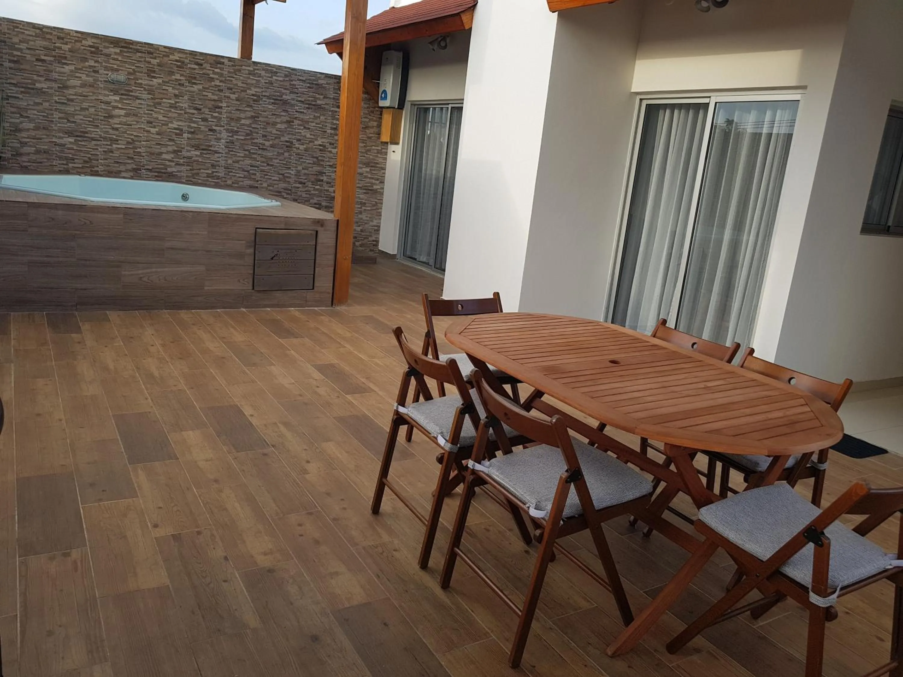 Patio in KSL Residence