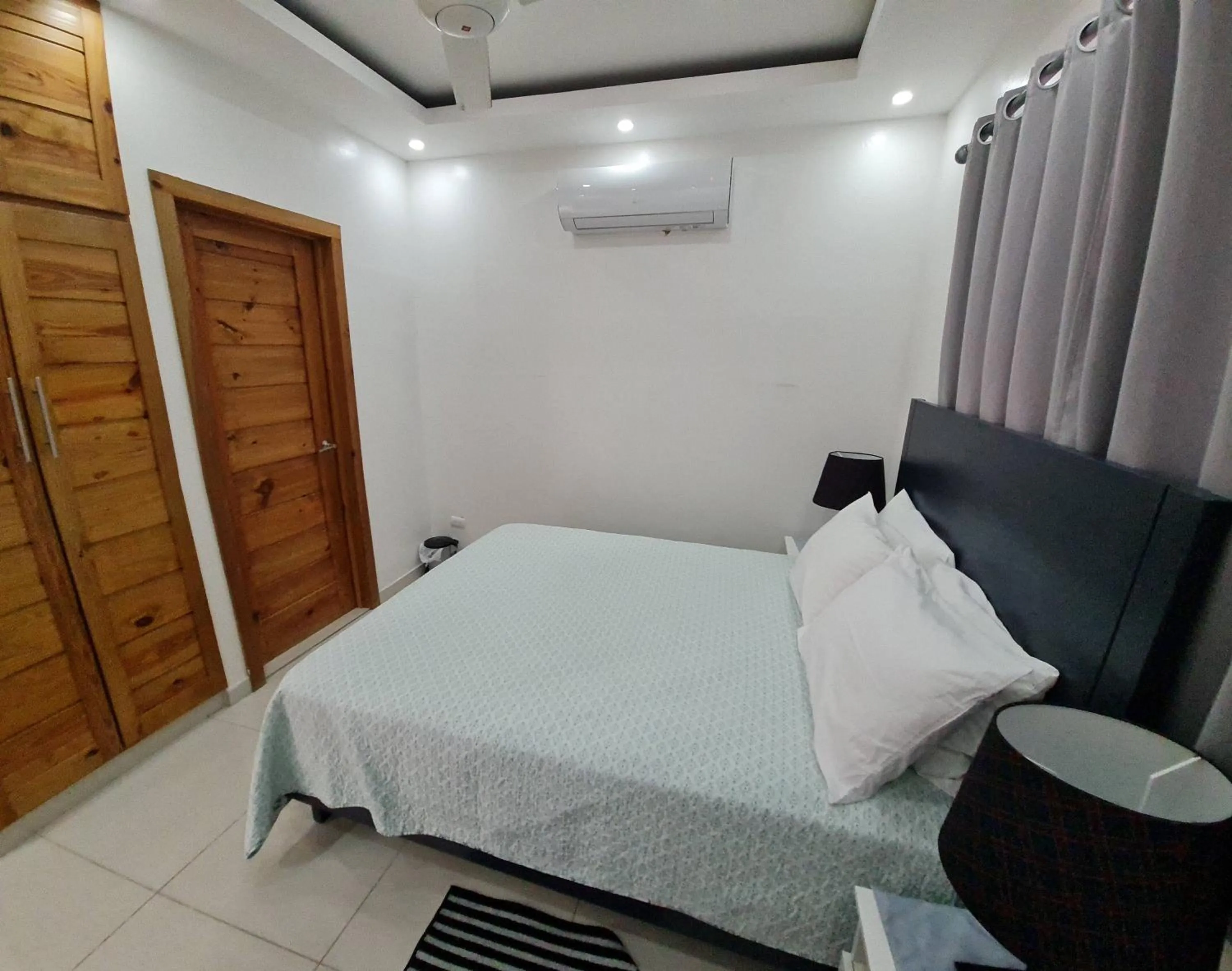 Bedroom, Bed in KSL Residence