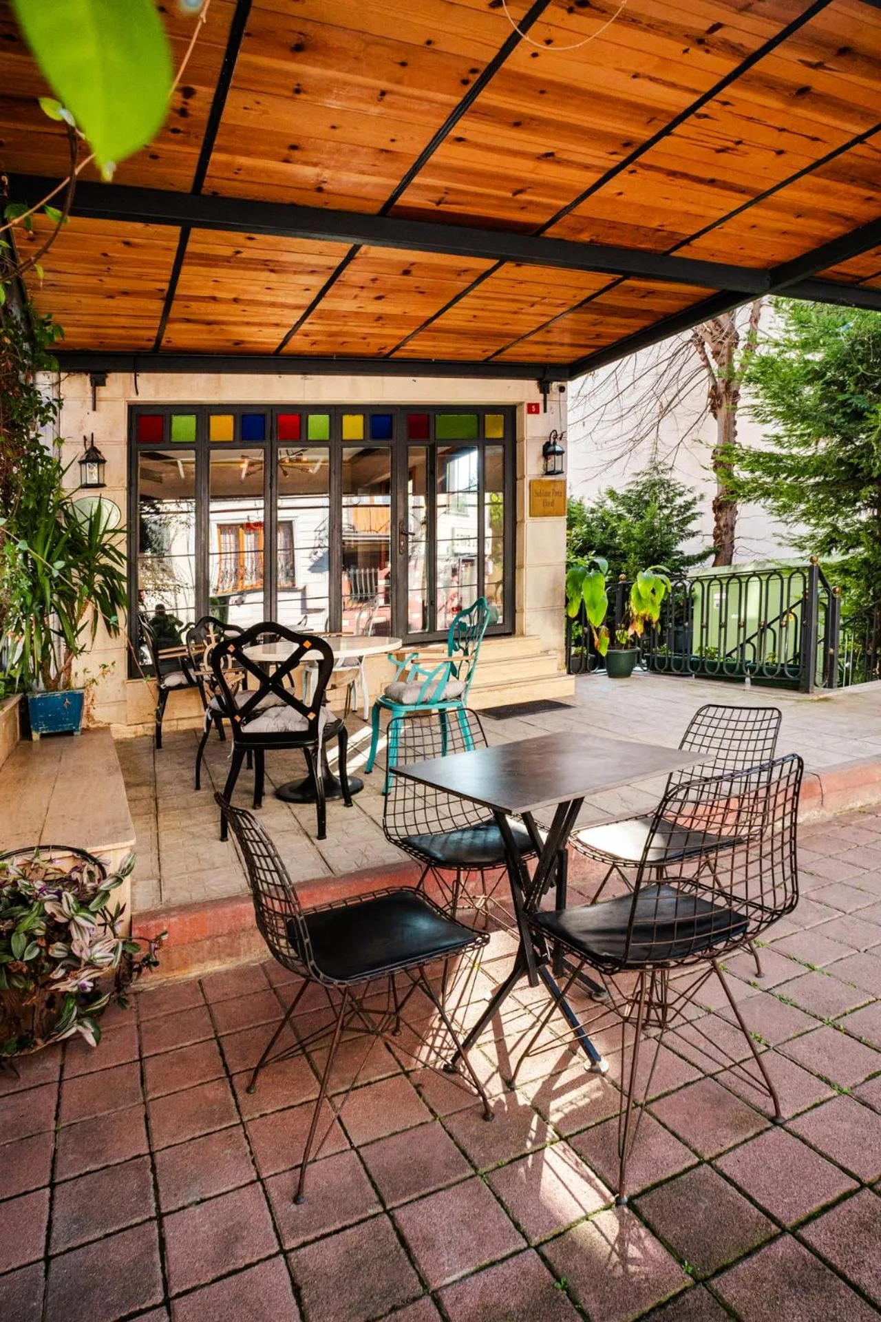 Seating area in Sublime Porte Hotel
