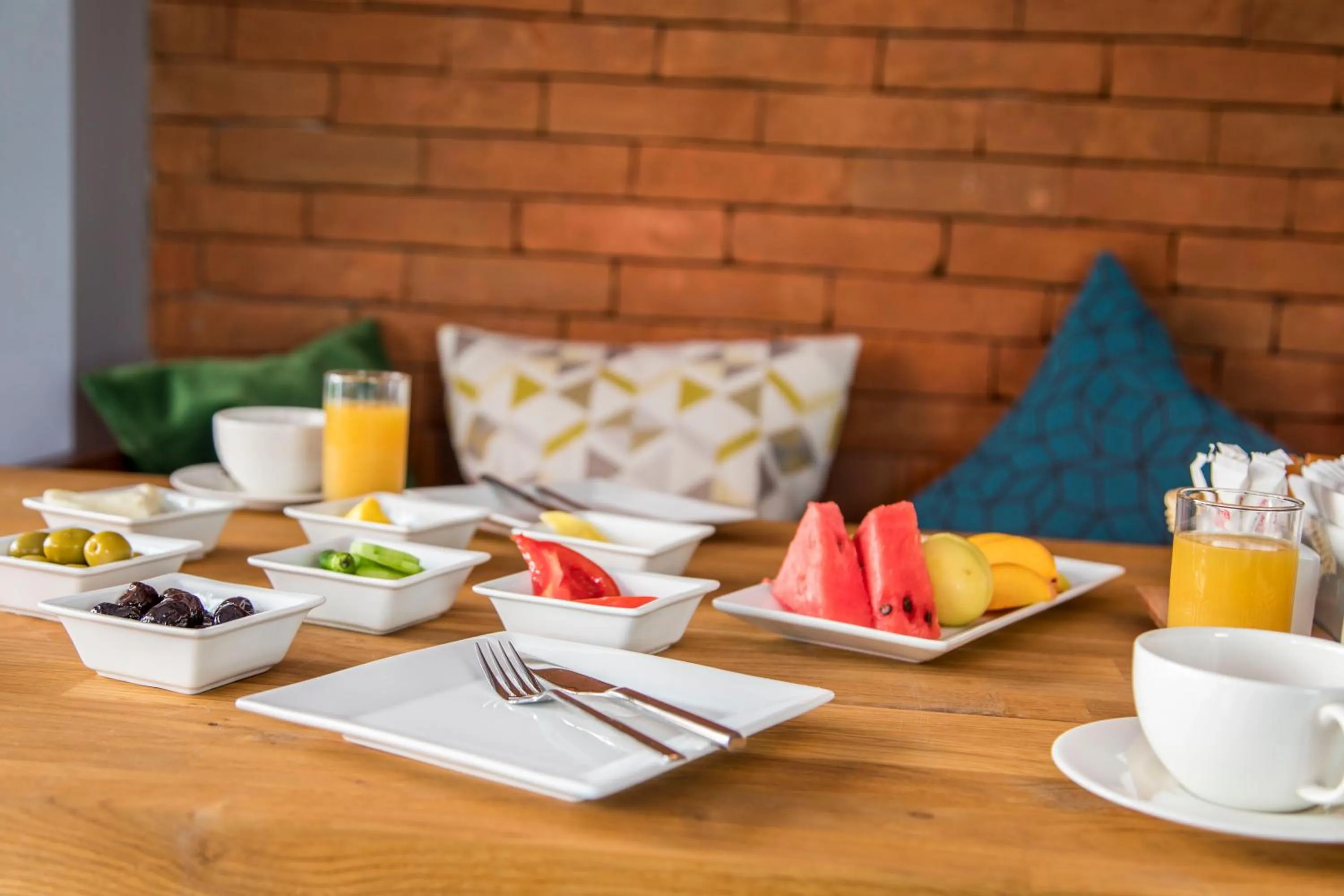Coffee/tea facilities in Sublime Porte Hotel