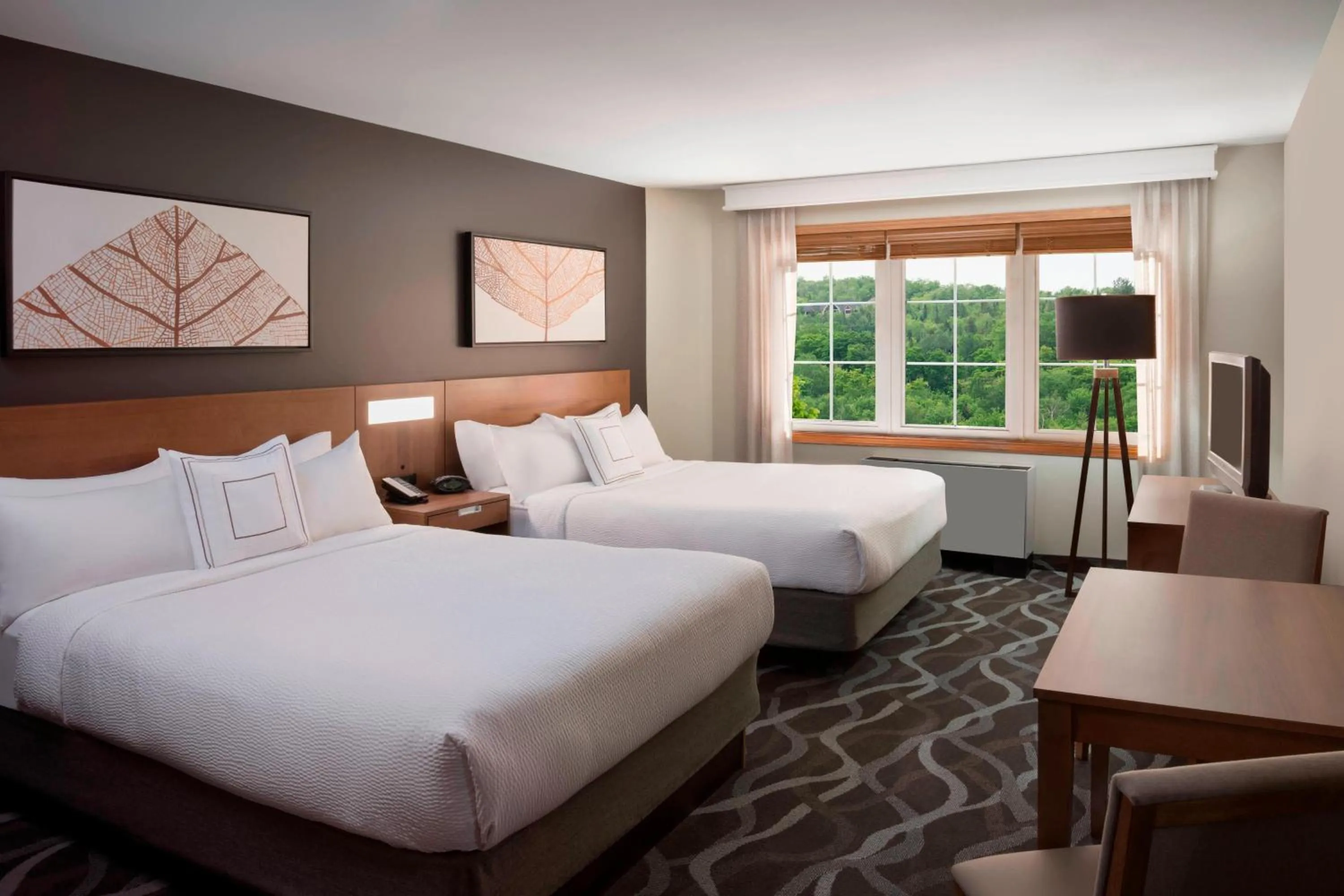 Photo of the whole room, Bed in Residence Inn by Marriott Mont Tremblant Manoir Labelle