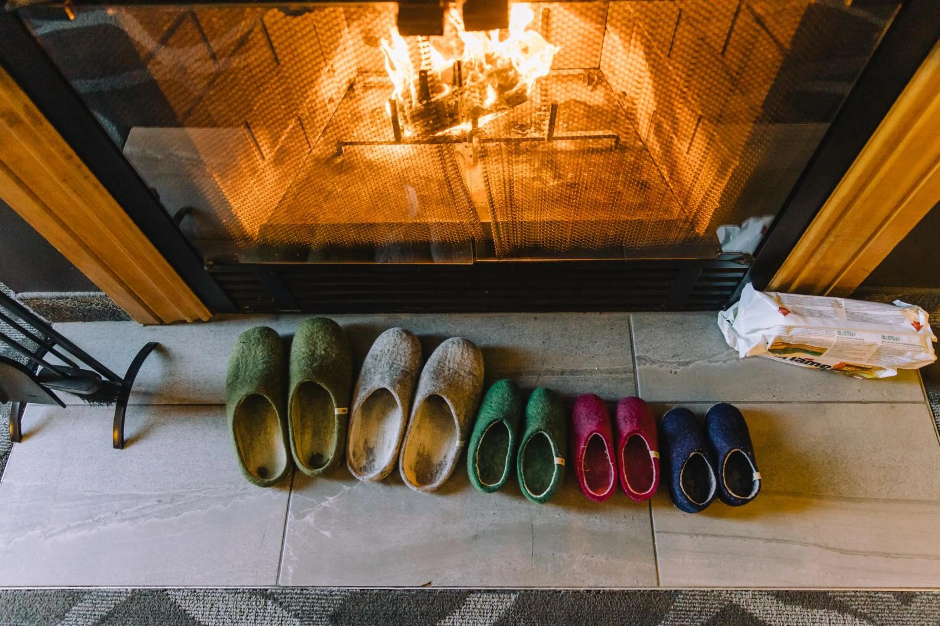 fireplace in Residence Inn by Marriott Mont Tremblant Manoir Labelle