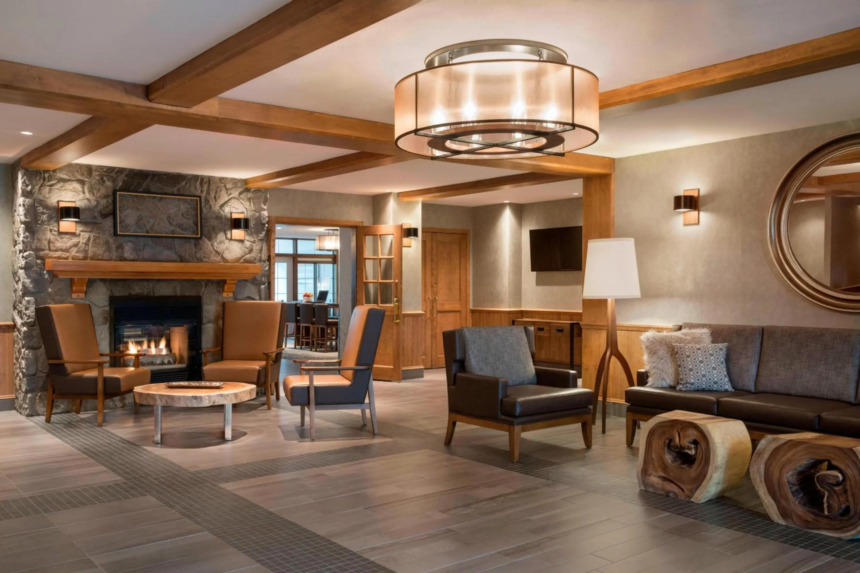 Lobby or reception in Residence Inn by Marriott Mont Tremblant Manoir Labelle