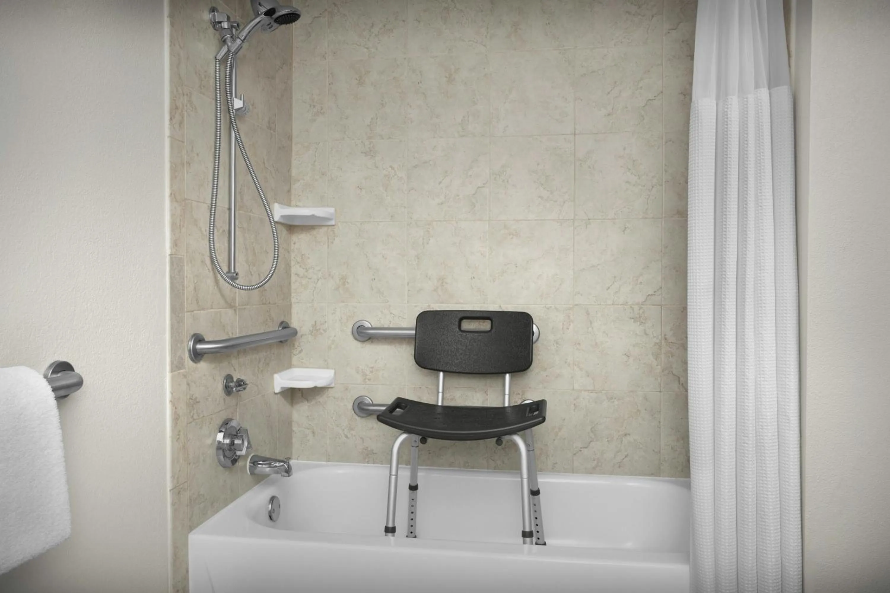 Bathroom in Courtyard by Marriott Waco