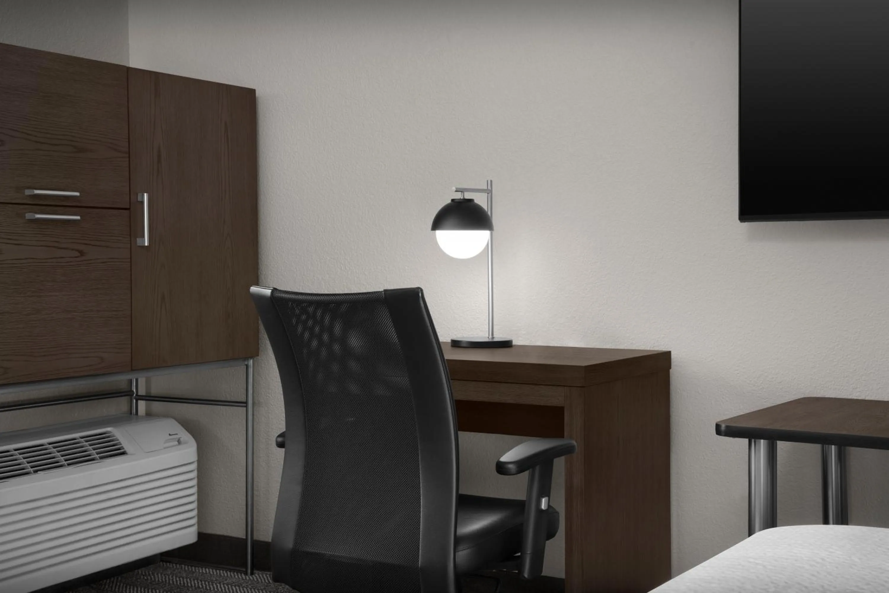 Bed in Courtyard by Marriott Waco