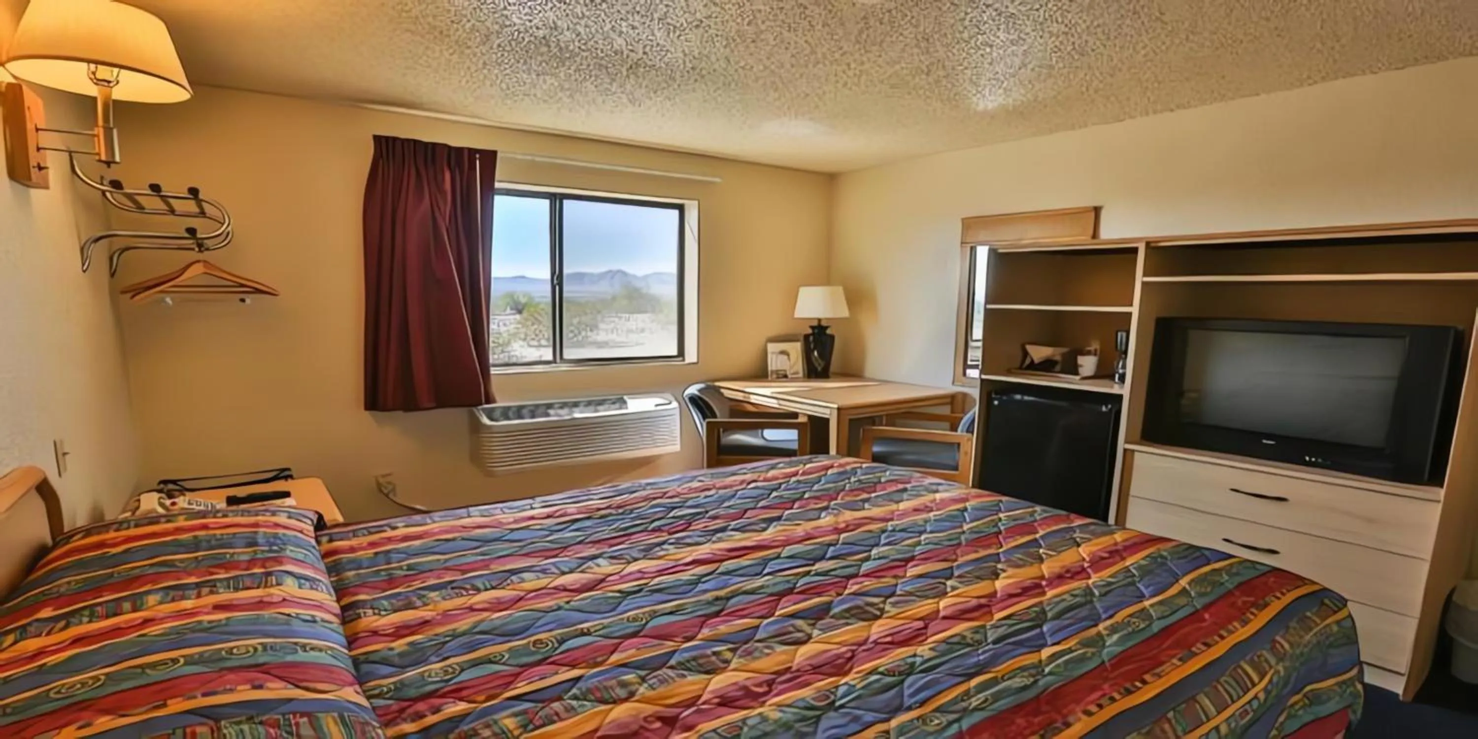 Bed in Super 8 by Wyndham Lake Havasu City