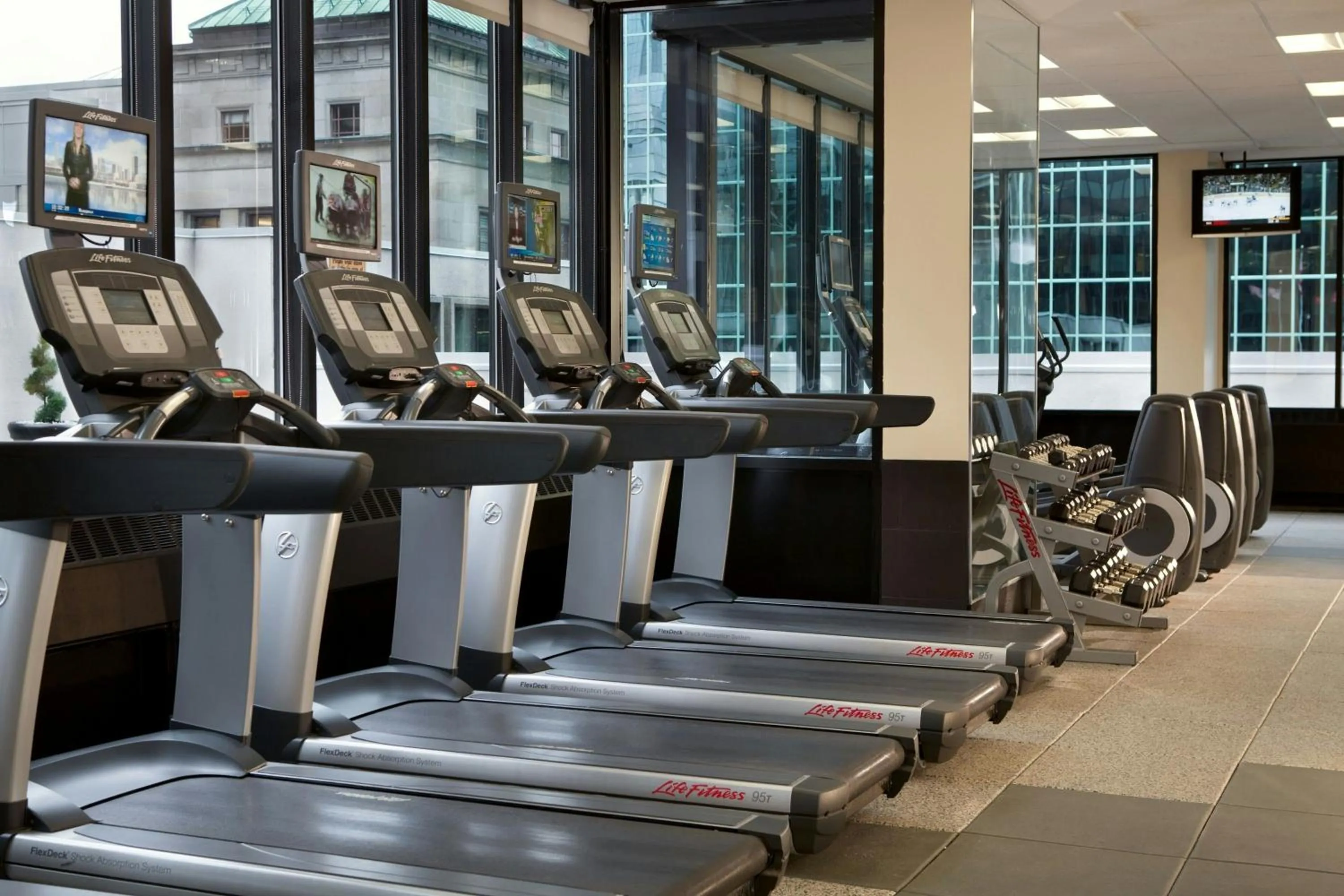 Fitness centre/facilities in Ottawa Marriott Hotel